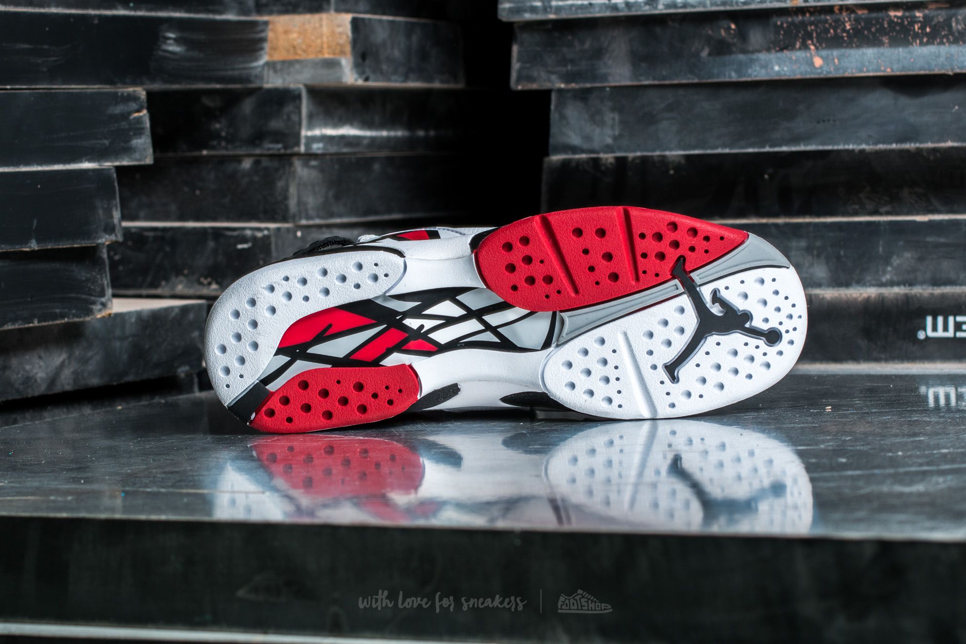 Női cipők Air Jordan 8 Retro BG White/ Gym Red-Black-Wolf Grey
