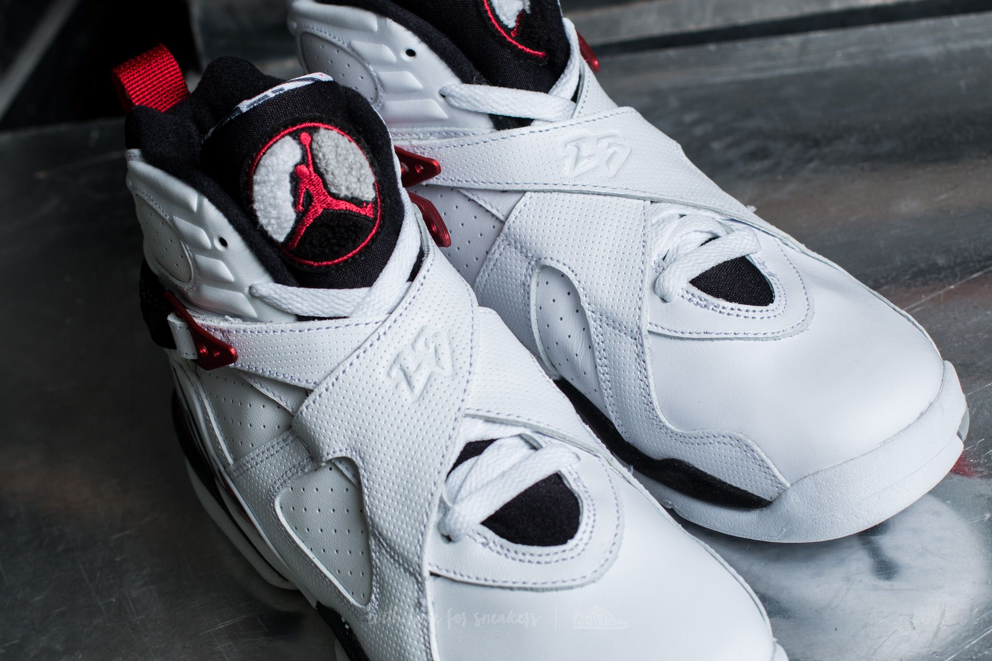Női cipők Air Jordan 8 Retro BG White/ Gym Red-Black-Wolf Grey