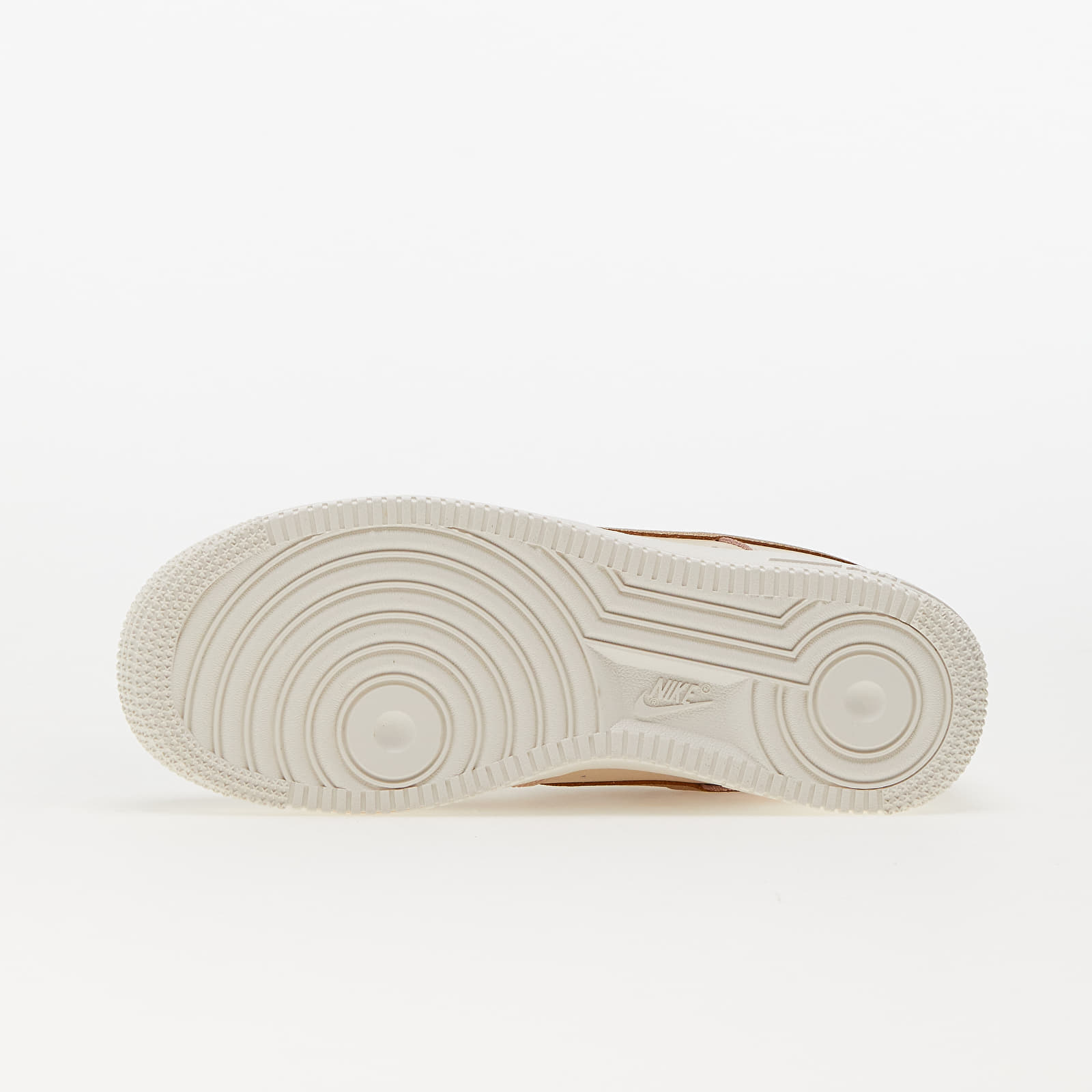 Zapatillas mujer Nike W Air Force 1 '07 Sanddrift/ Metallic Gold-Phantom