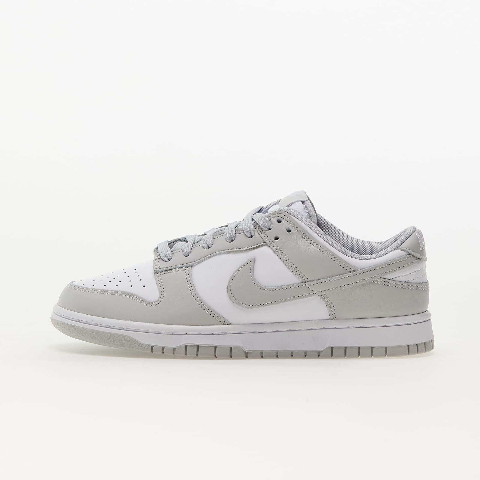 Herren Sneaker und Schuhe Nike Dunk Low Retro White/ Grey Fog
