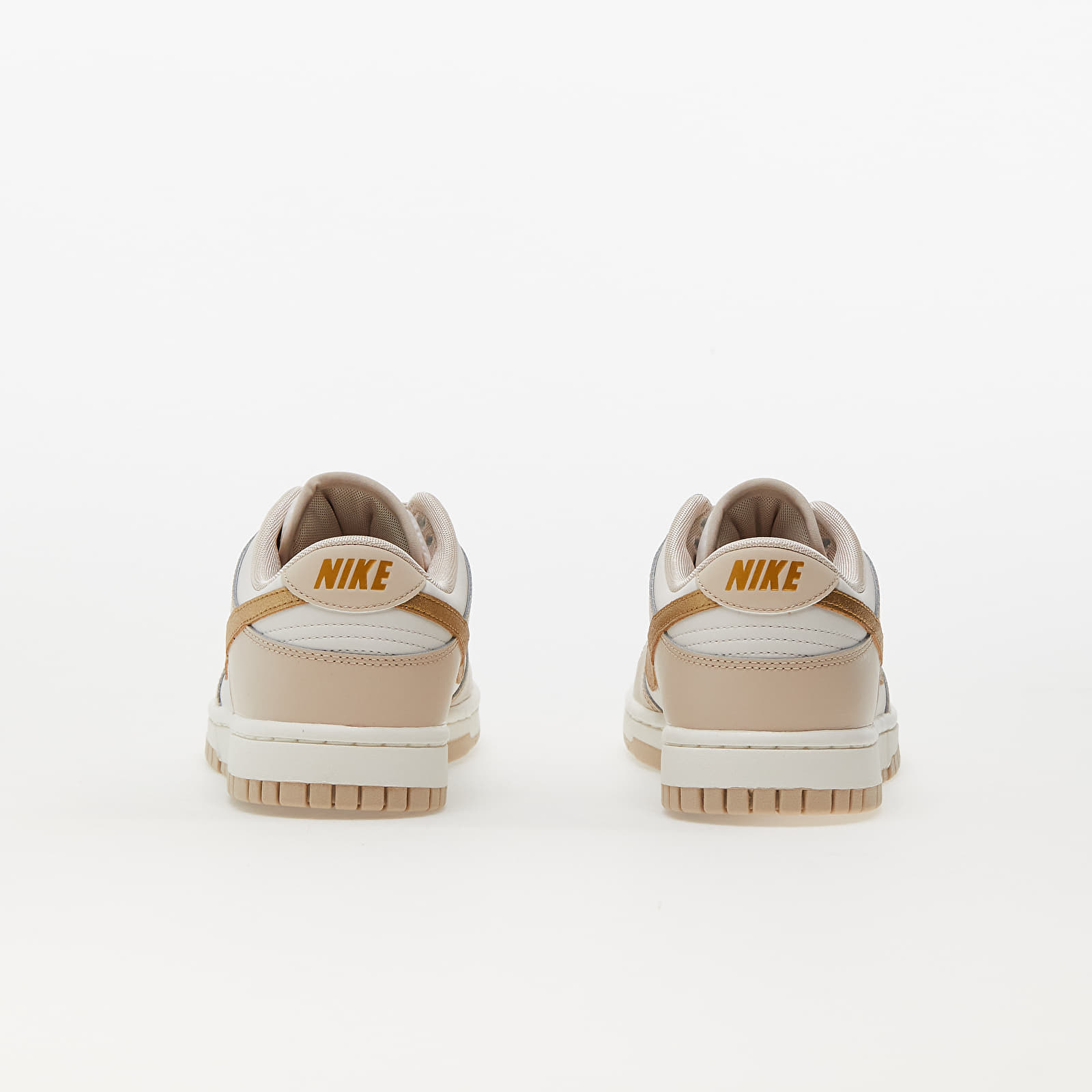 Women's shoes Nike W Dunk Low Essential Phantom/ Metallic Gold-Sanddrift-Sail