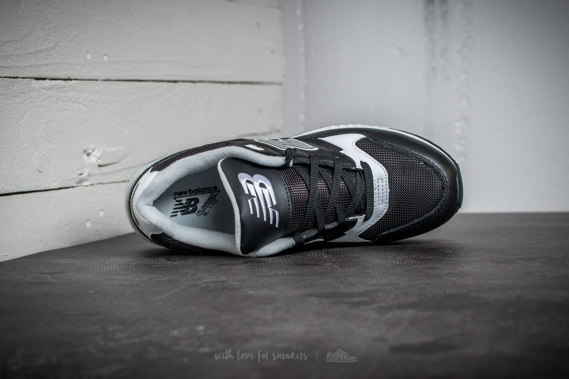 Férfi cipők New Balance 530 Black/ White