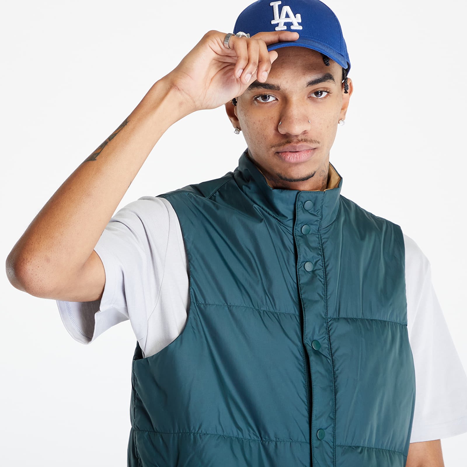 Vests adidas Insulated Vest UNISEX Shadow Green/ Cardboard/ Black