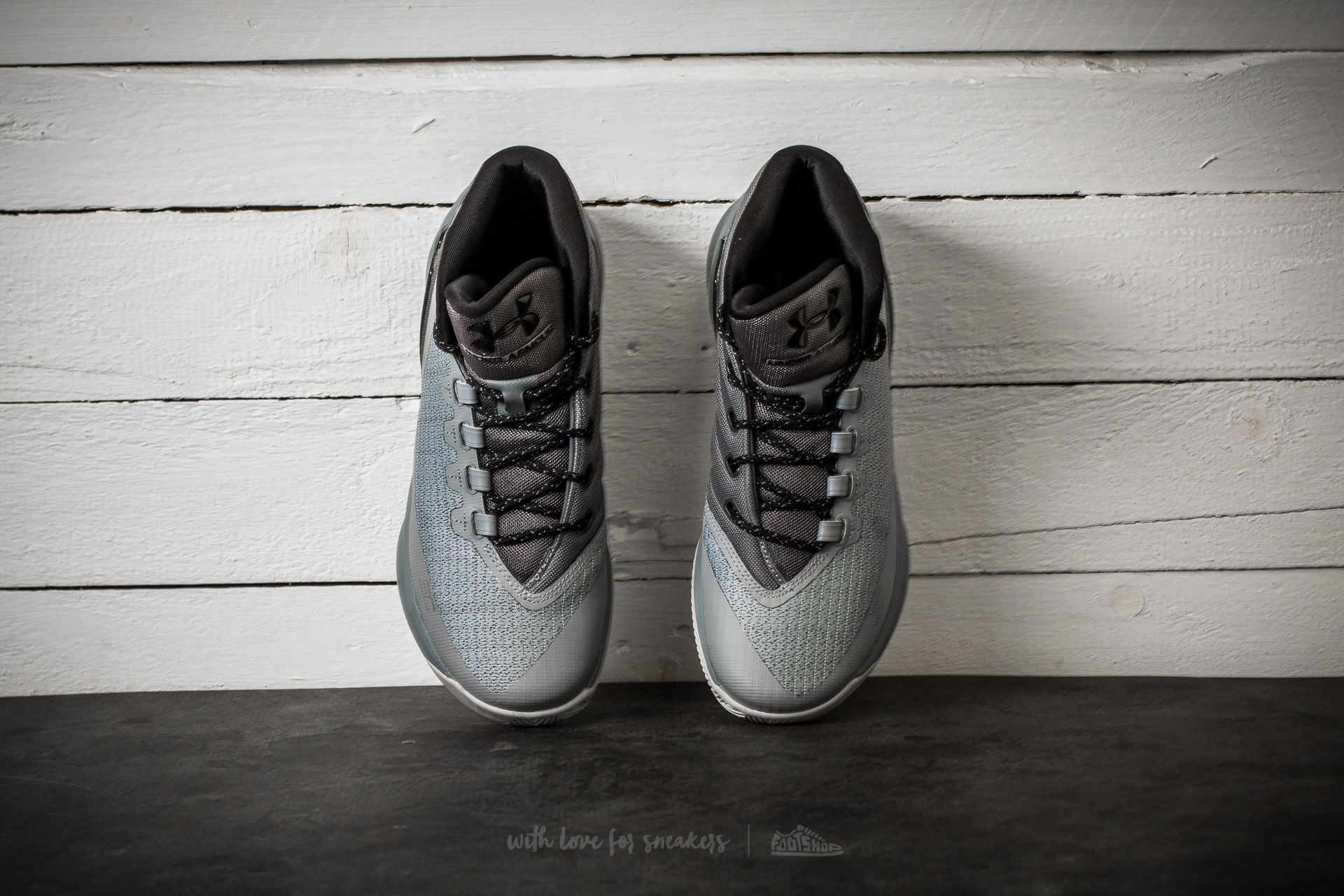 Curry top 3 Grey