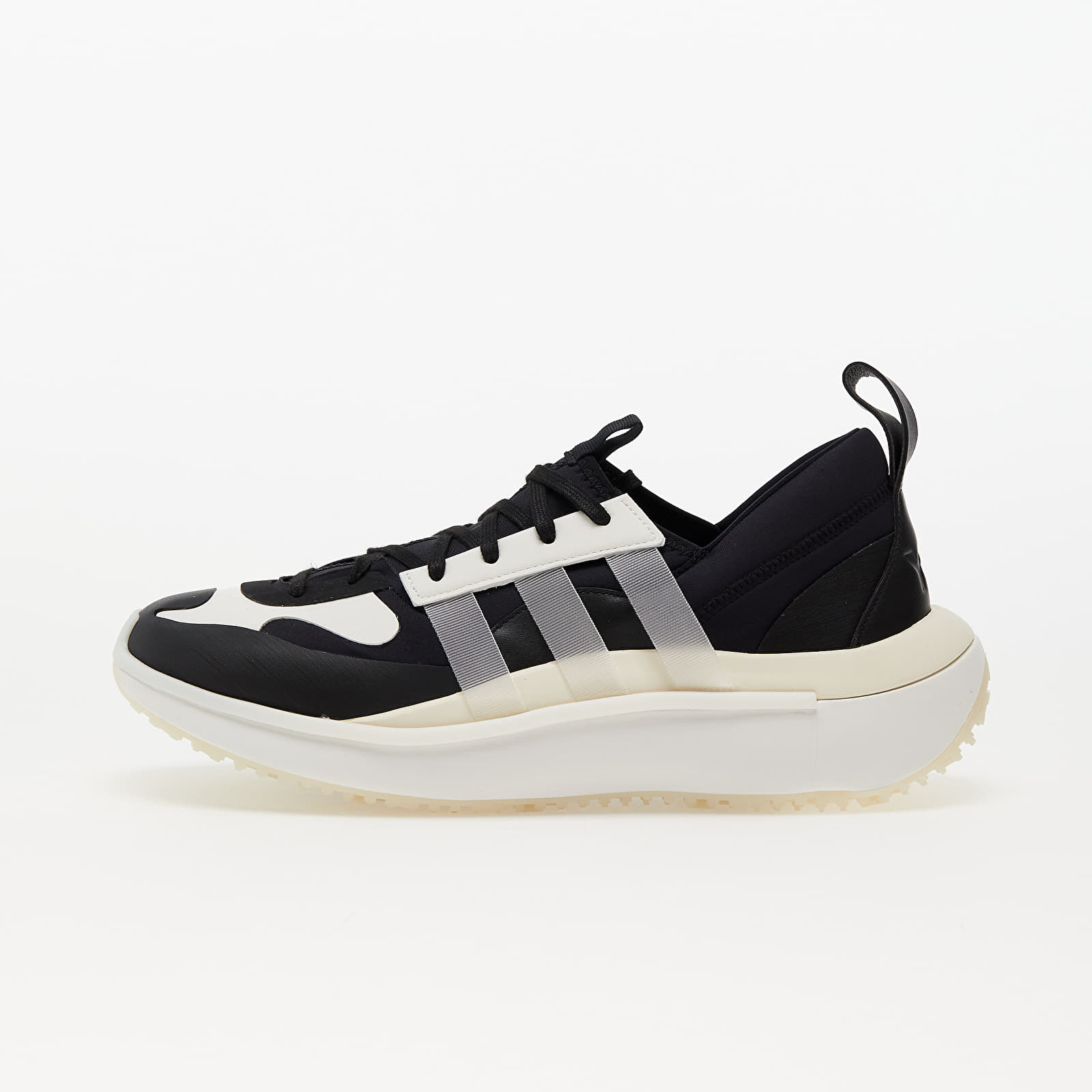 Încălțăminte și sneakerși pentru bărbați Y-3 Qisan Cozy II Black/ Core White/ Core White