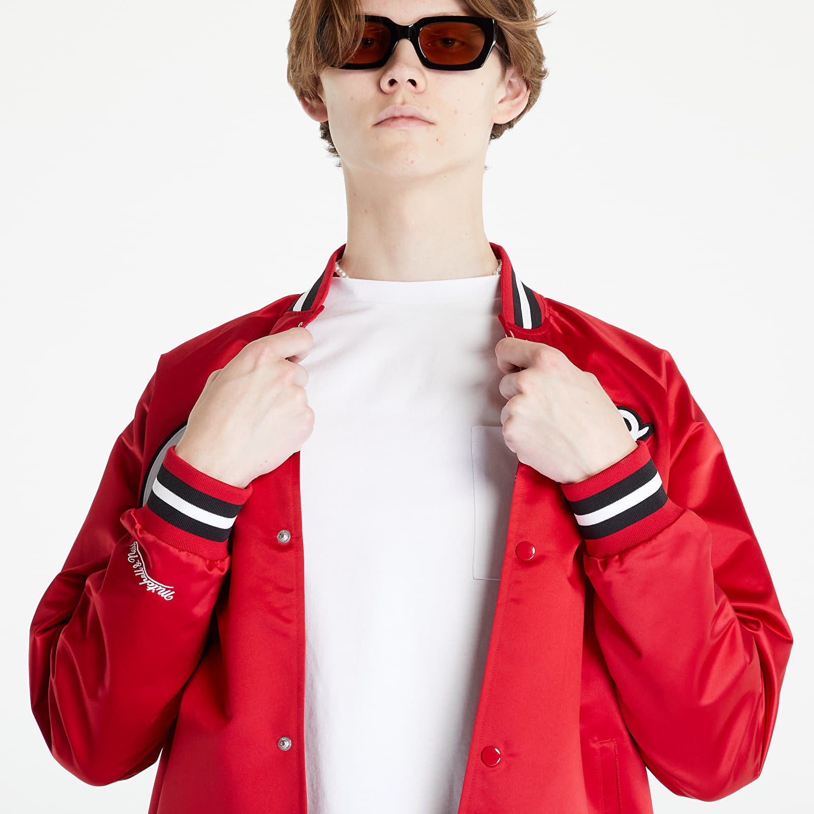 Jacken und Mäntel Mitchell & Ness Special Script Light Weight Satin Chicago Bulls Jacket Scarlet