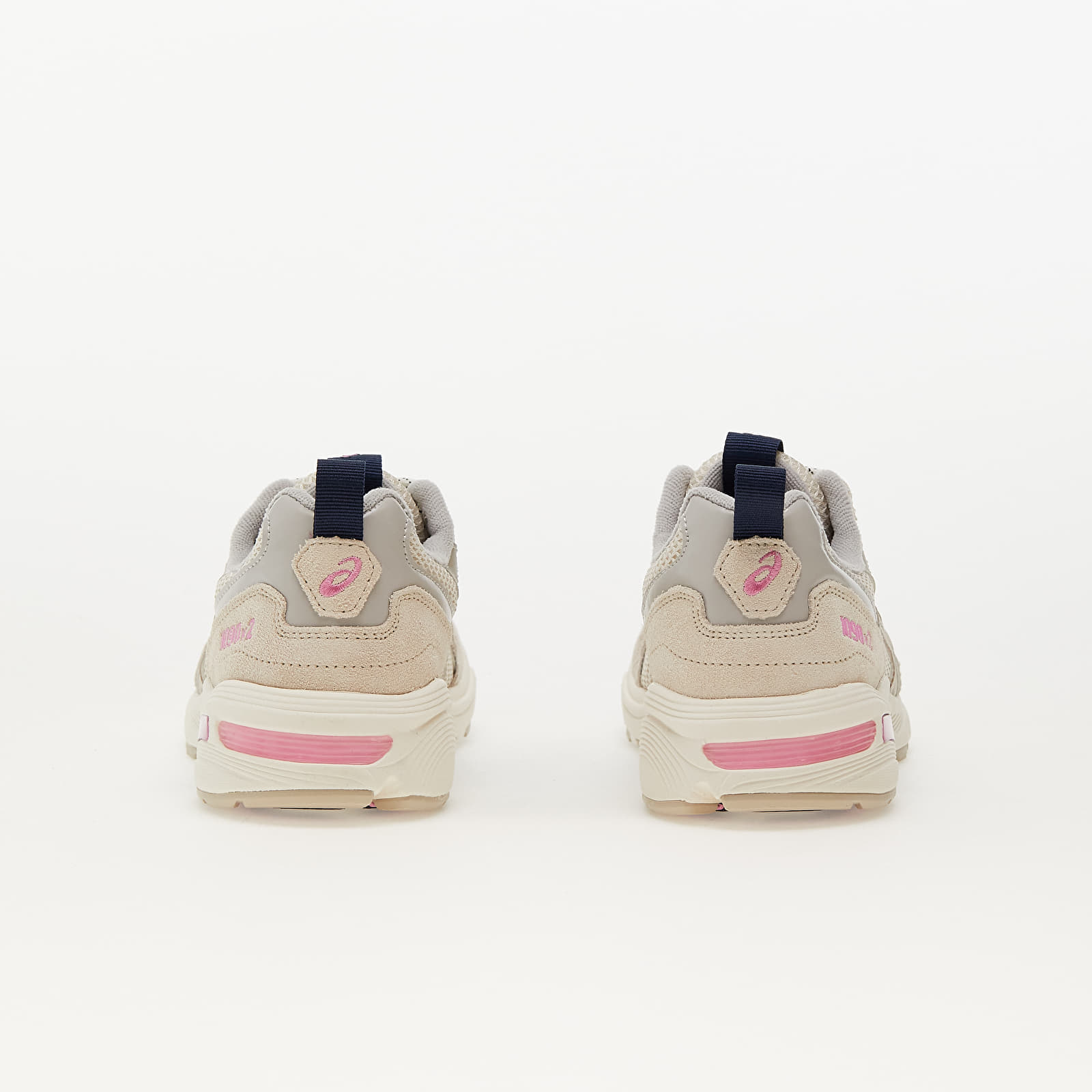 Naiste jalatsid Asics Gel-1090V2 Oatmeal/ Oyster Grey
