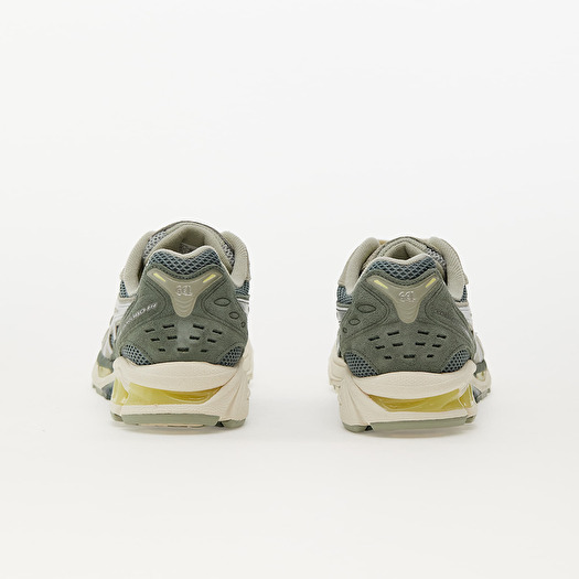 Asics kayano 21 Olive sales