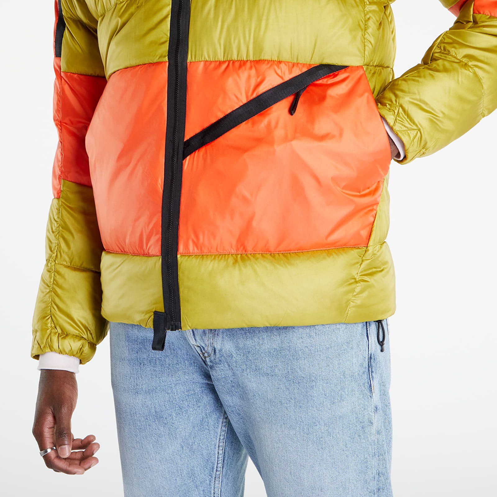 Jacken adidas Utilitas Down Jacket Pulse Olive/ Semi Impact Orange