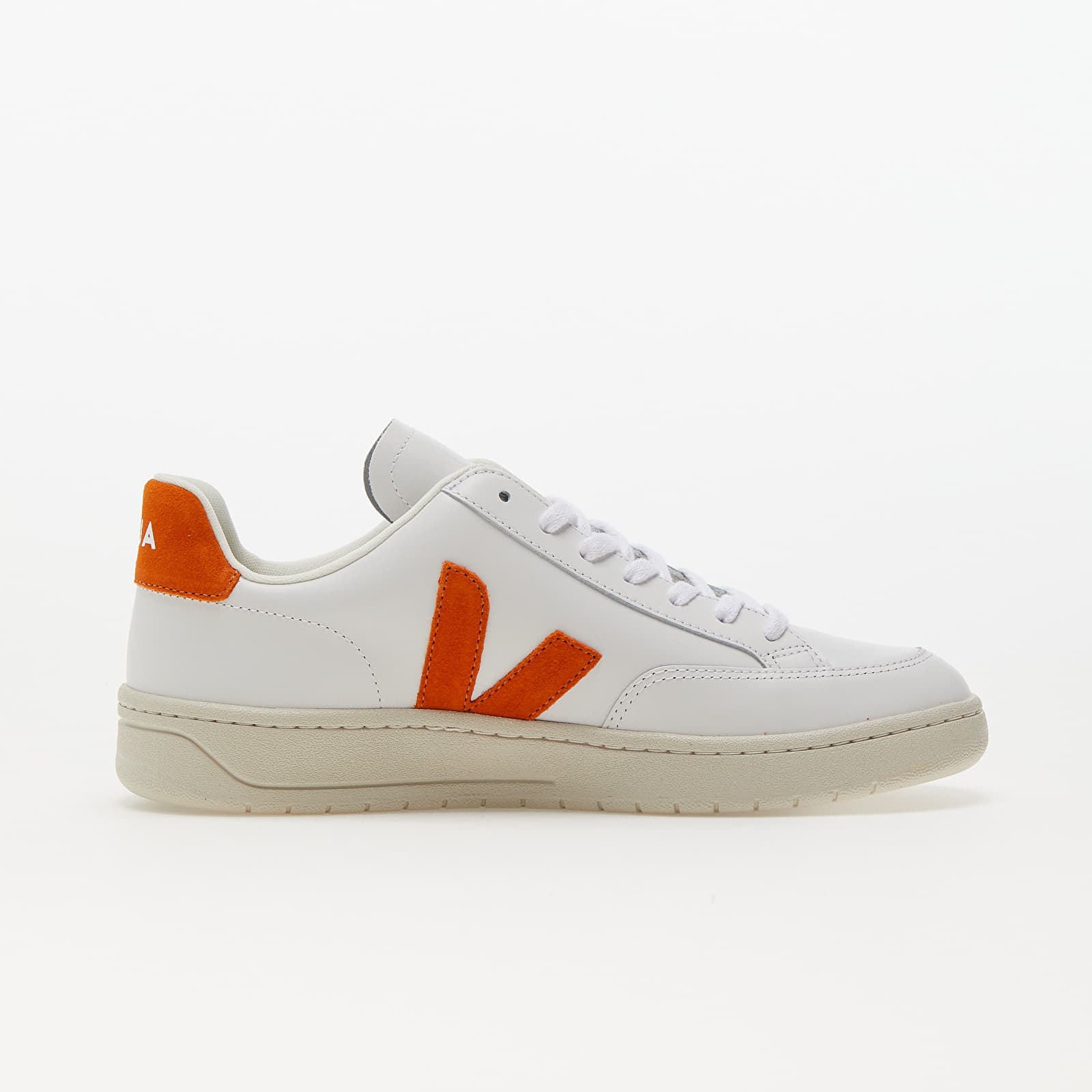 Sko til mænd Veja V-12 Leather Extra-White/ Pumpkin