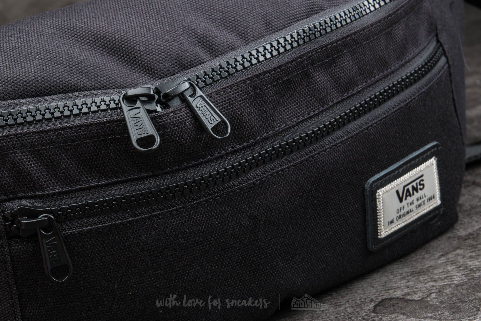 Ľadvinky Vans Ward Cross Body Pack Black