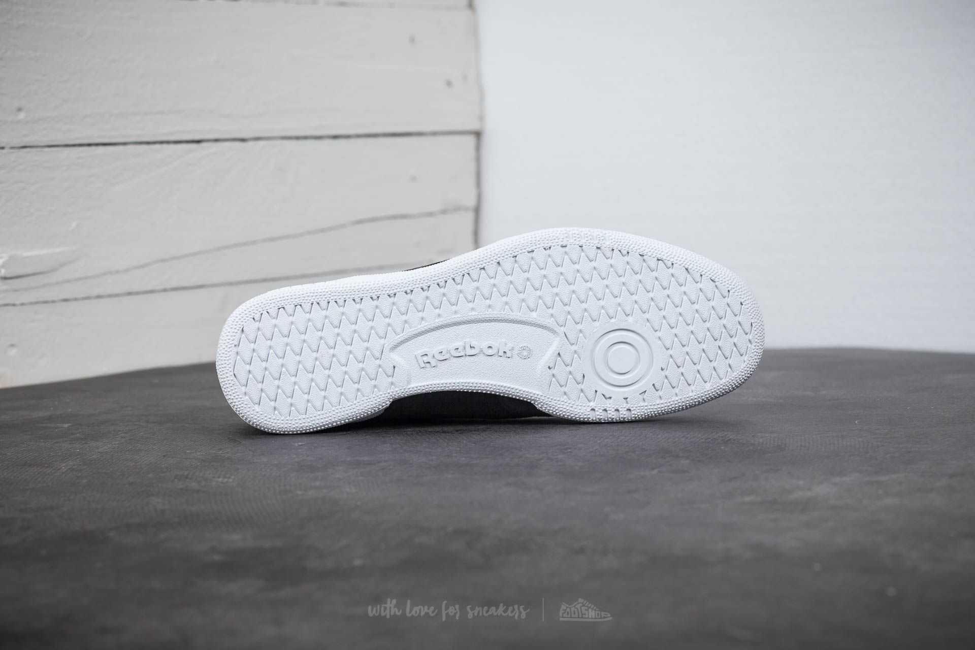 Men s shoes Reebok Club C 85 LST Urban Grey Stone White Footshop