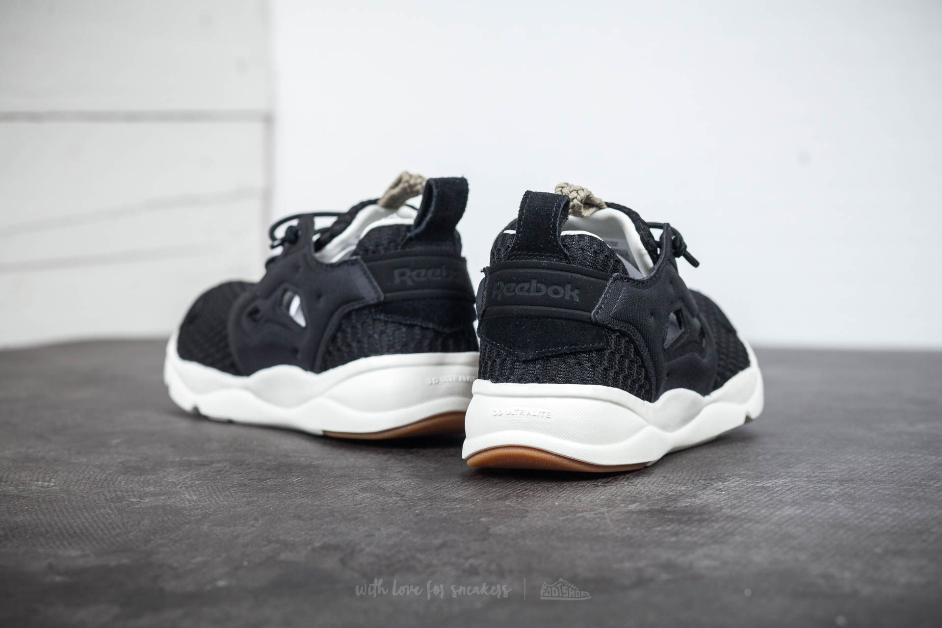 Reebok on sale furylite kaki