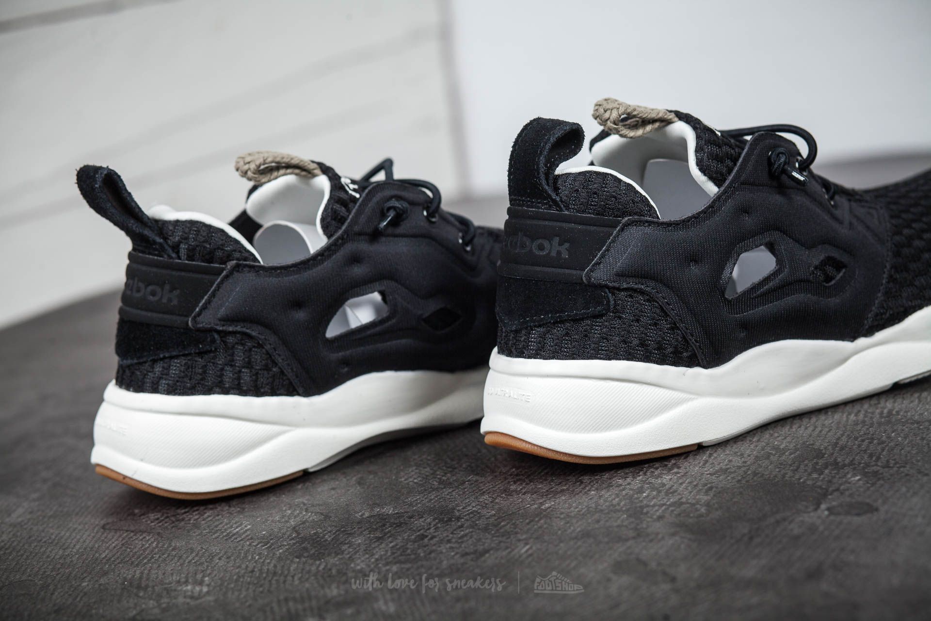 Women s shoes Reebok Furylite Loom W Black Khaki Chalk Footshop