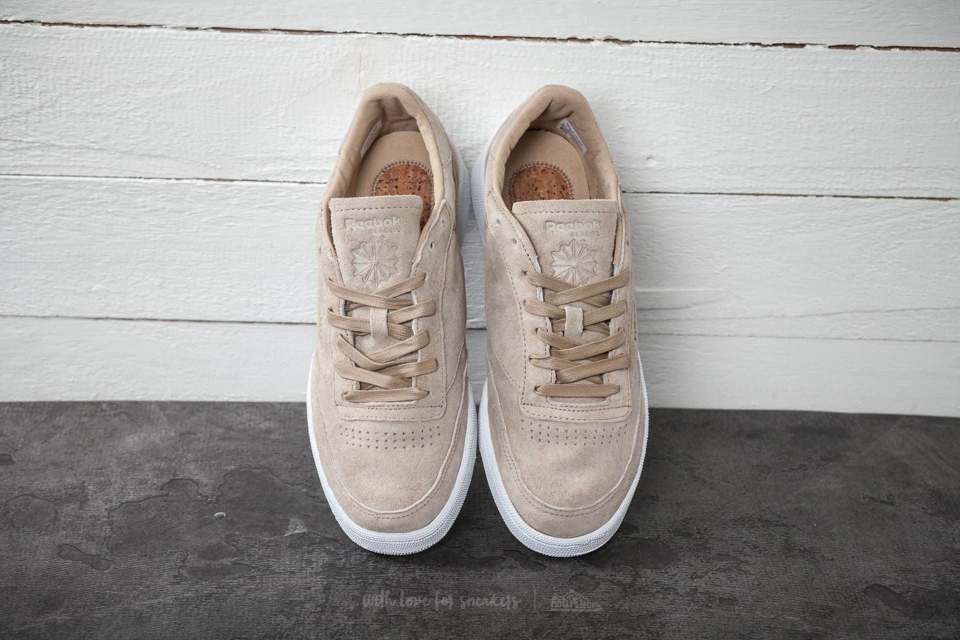 Men s shoes Reebok Club C 85 LST Oatmeal Drift Wood White Footshop