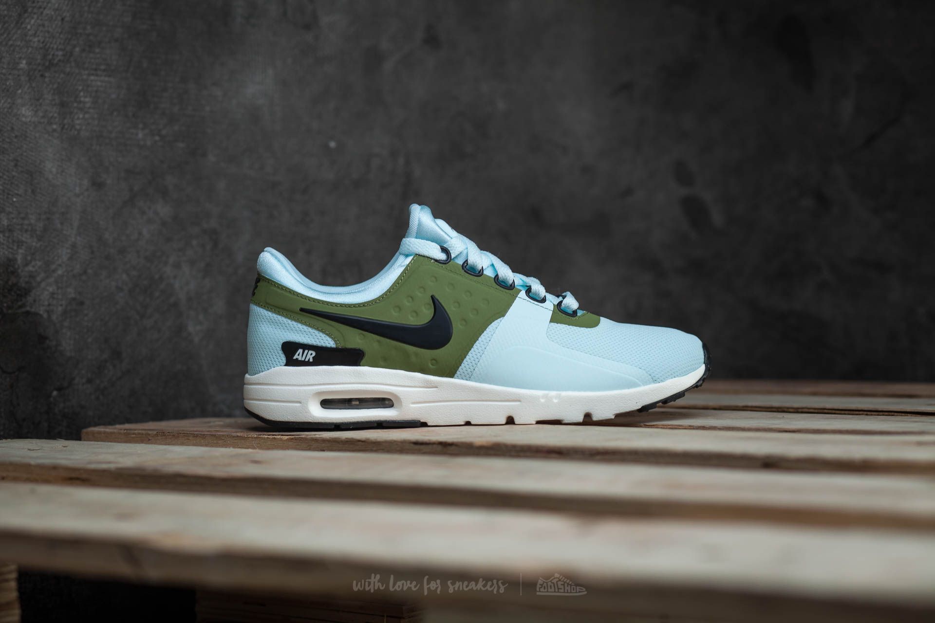 Women's shoes Nike W Air Max Zero Glacier Blue/ Black-Ivory