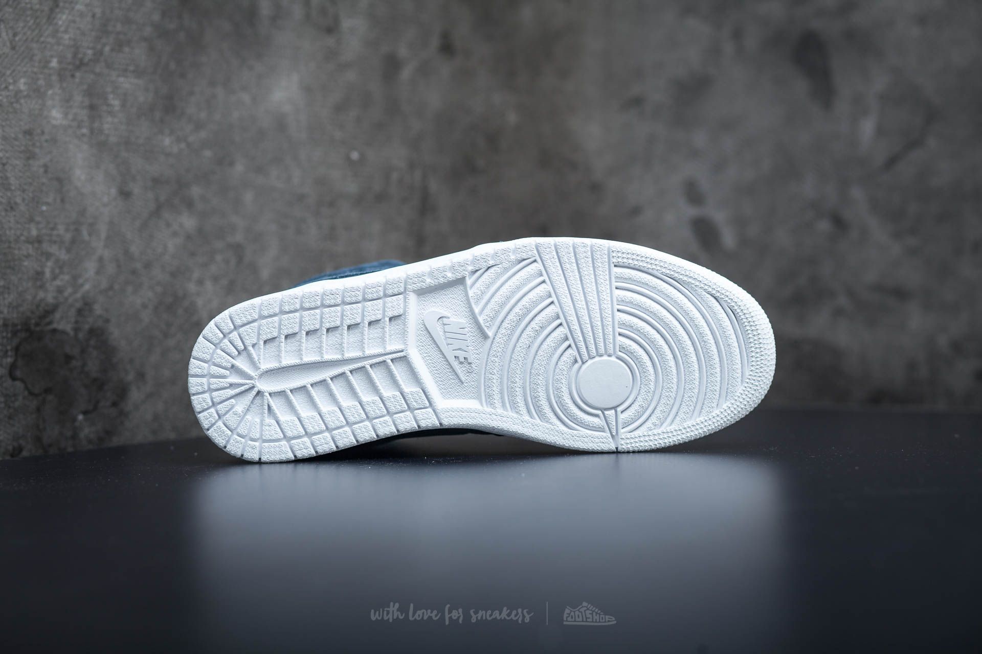 Scarpe uomo Air Jordan 1 Mid Armory Navy/ Electrolime-White