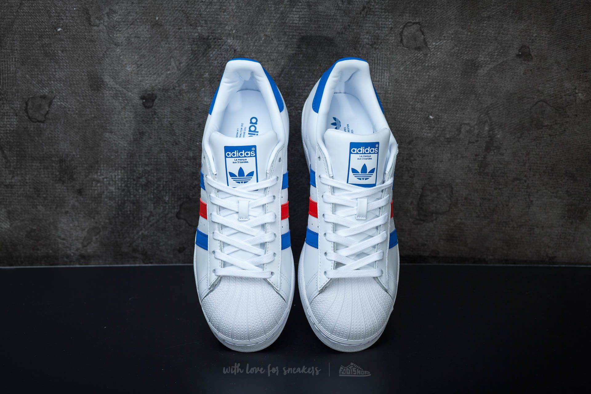 superstar blue white red