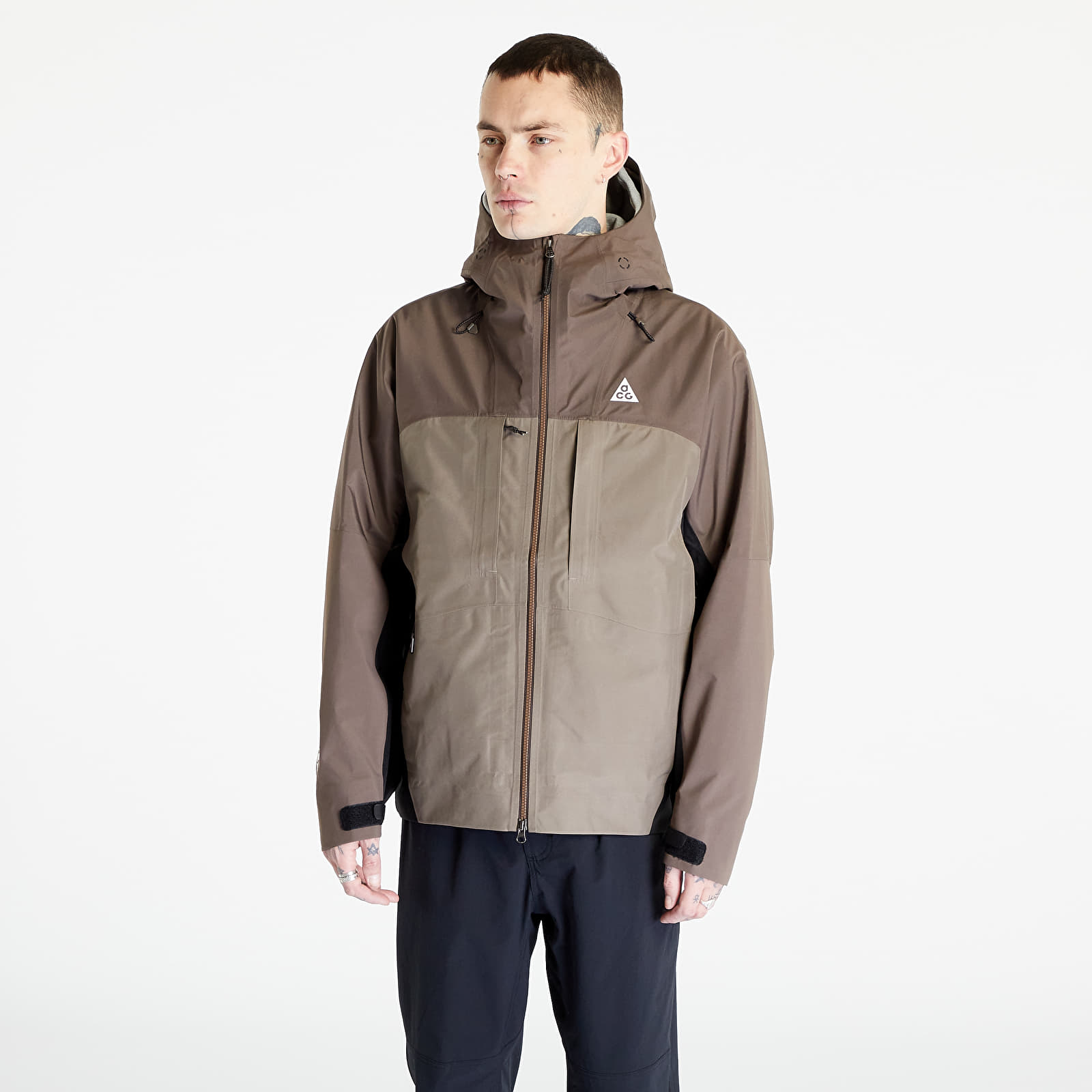 Geci Nike ACG Storm-FIT ADV GORE-TEX "Misery Ridge" Men's Jacket Light Menta/ Summit White