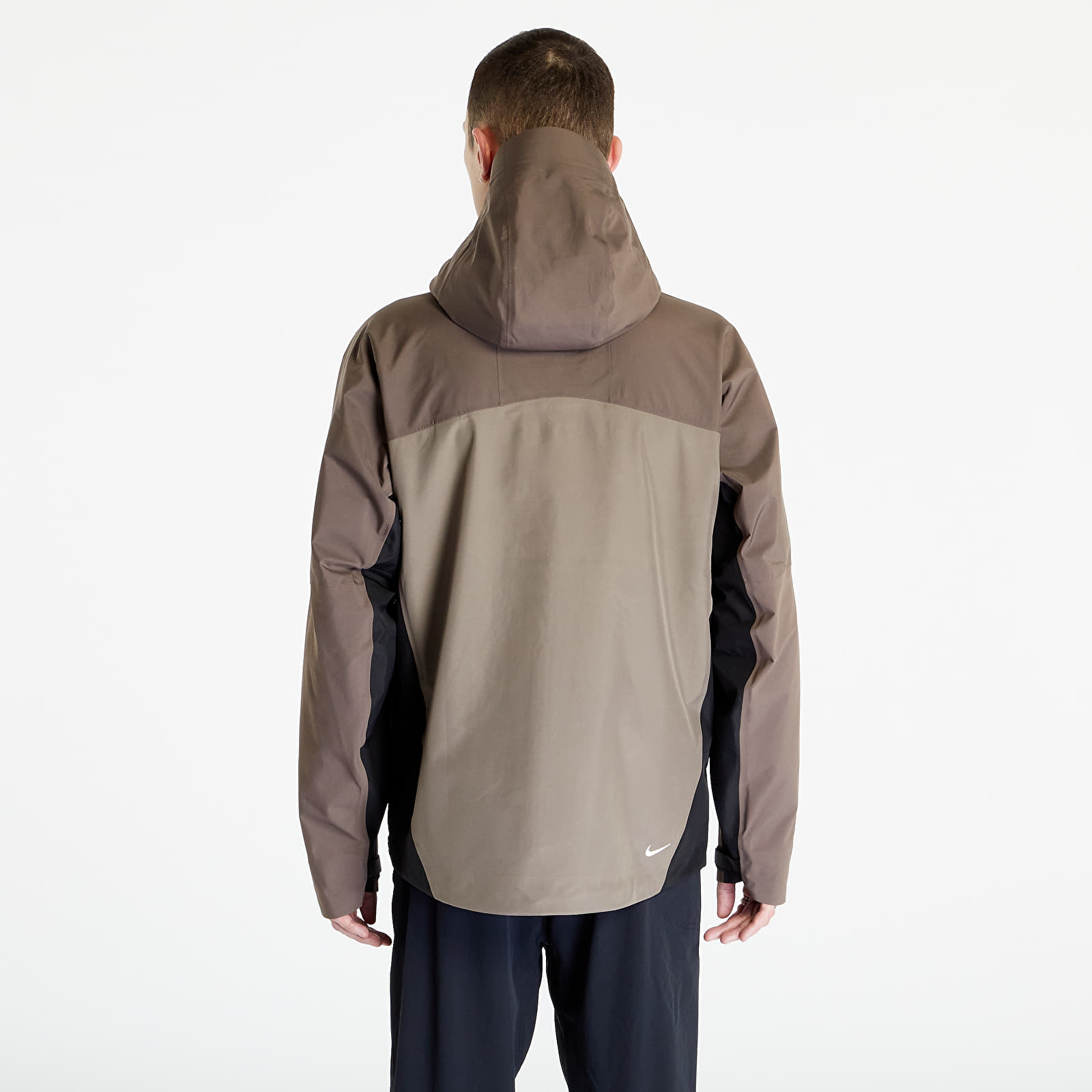 Geci Nike ACG Storm-FIT ADV GORE-TEX "Misery Ridge" Men's Jacket Light Menta/ Summit White