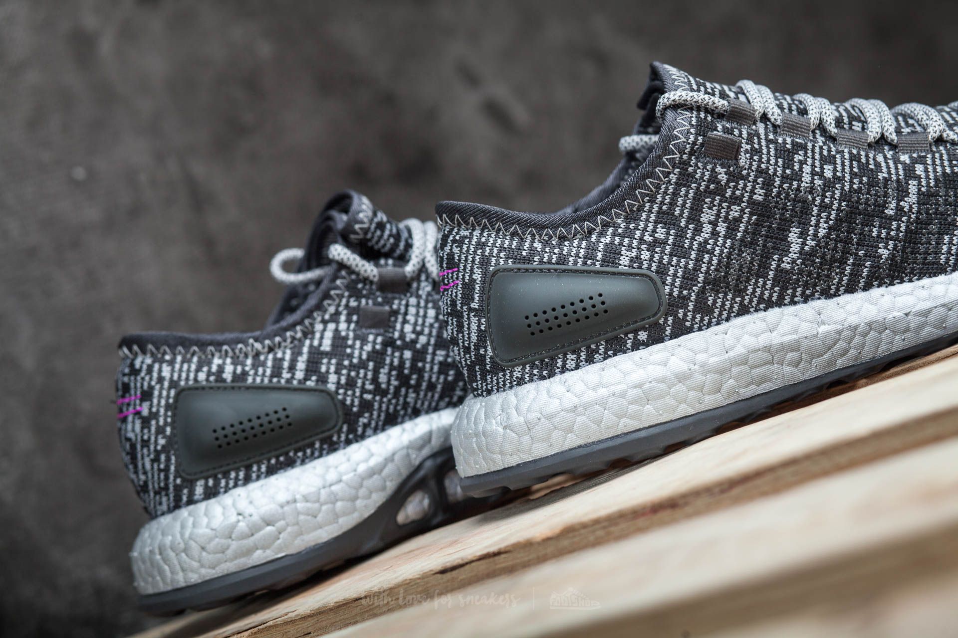 Herren Sneaker und Schuhe adidas Pure Boost LTD Dark Grey Heather Solid Grey Medium Grey Heather Solid Grey Footshop
