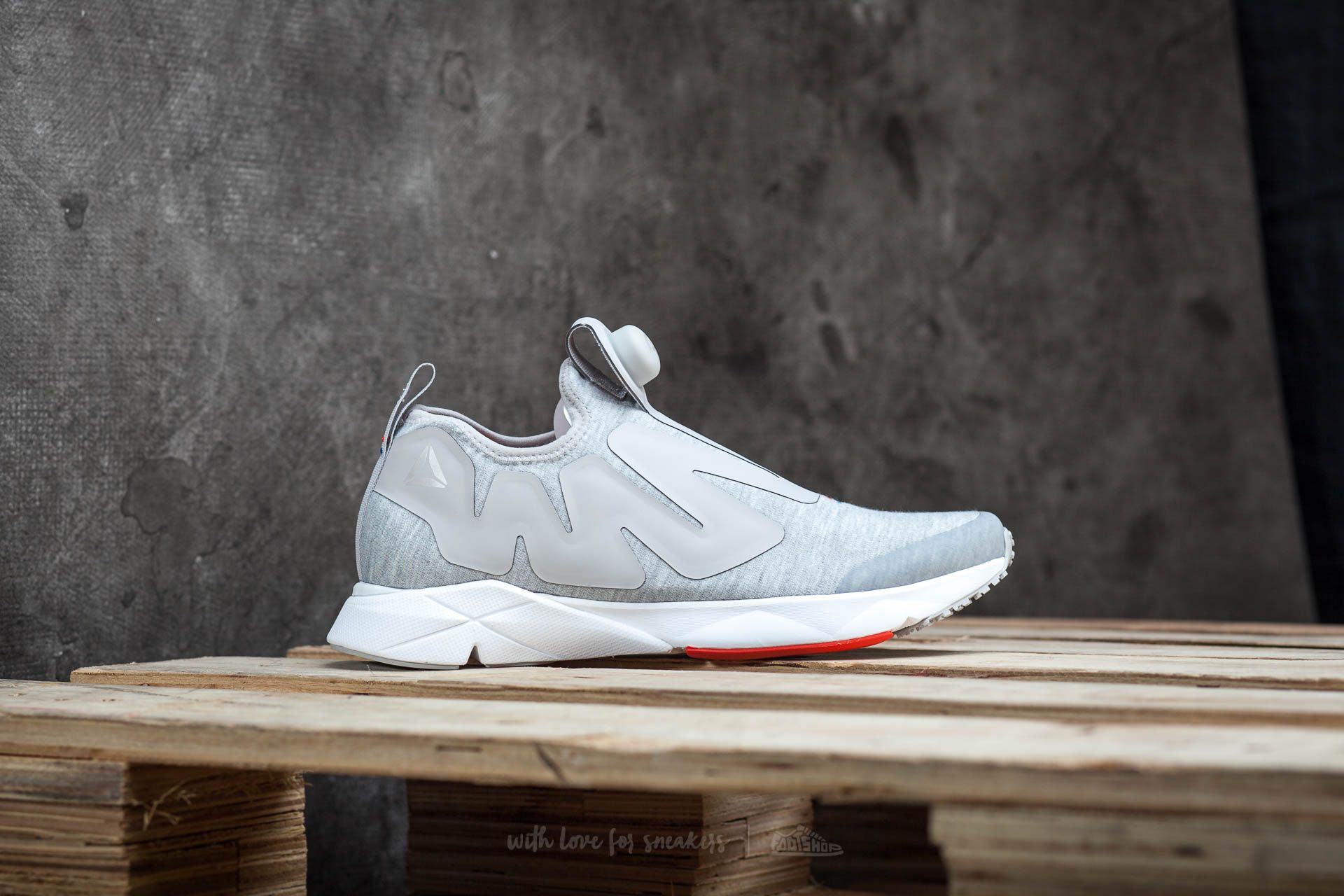 Reebok pump cheap supreme hoodie