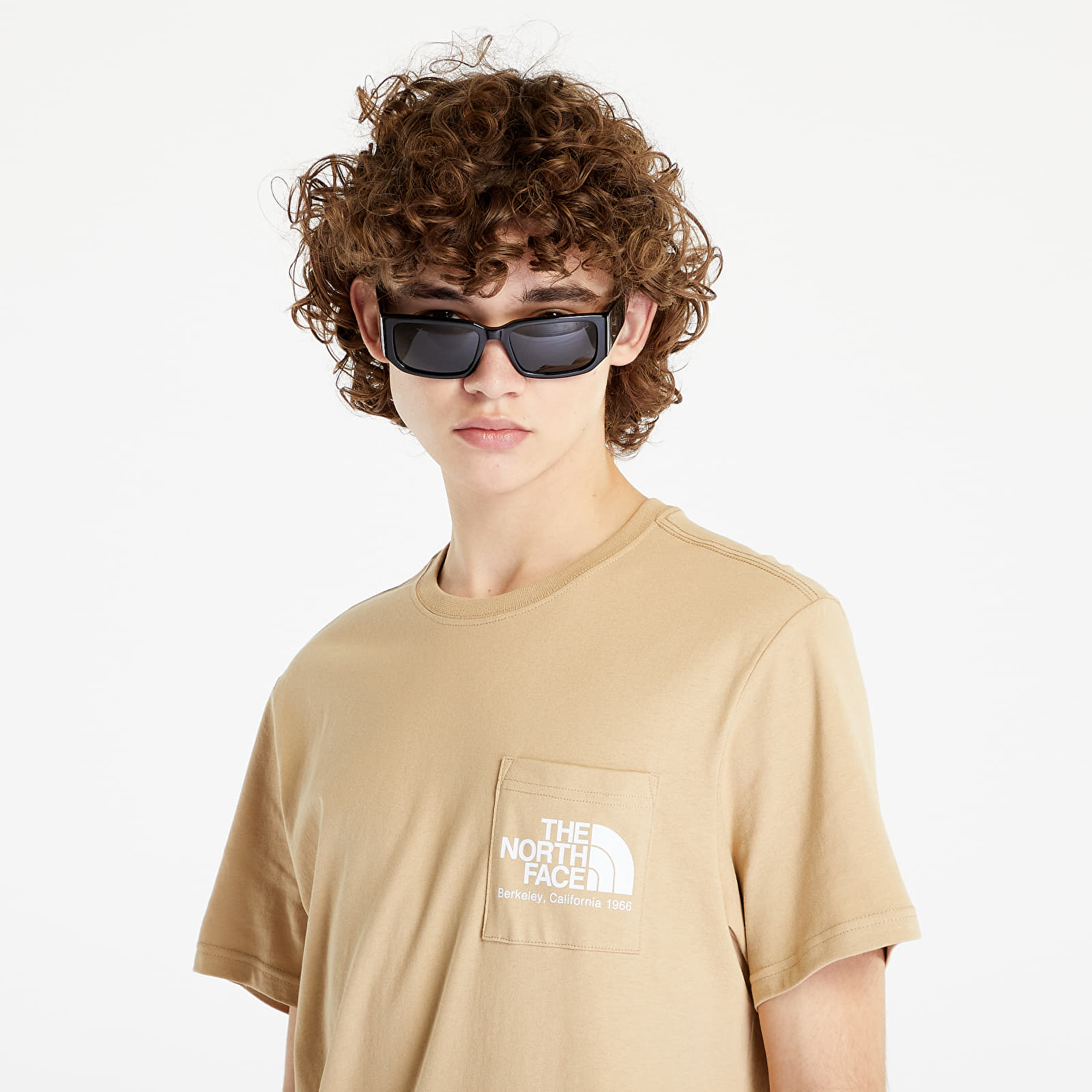 Camisetas The North Face Berkeley California Pocket Tee Khaki Stone