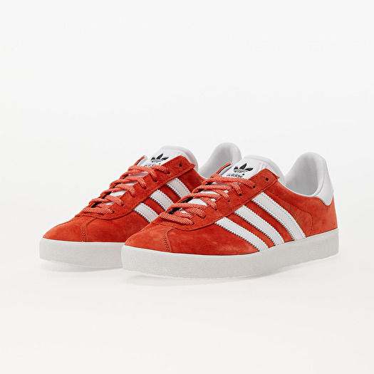 Red gazelle sales adidas mens