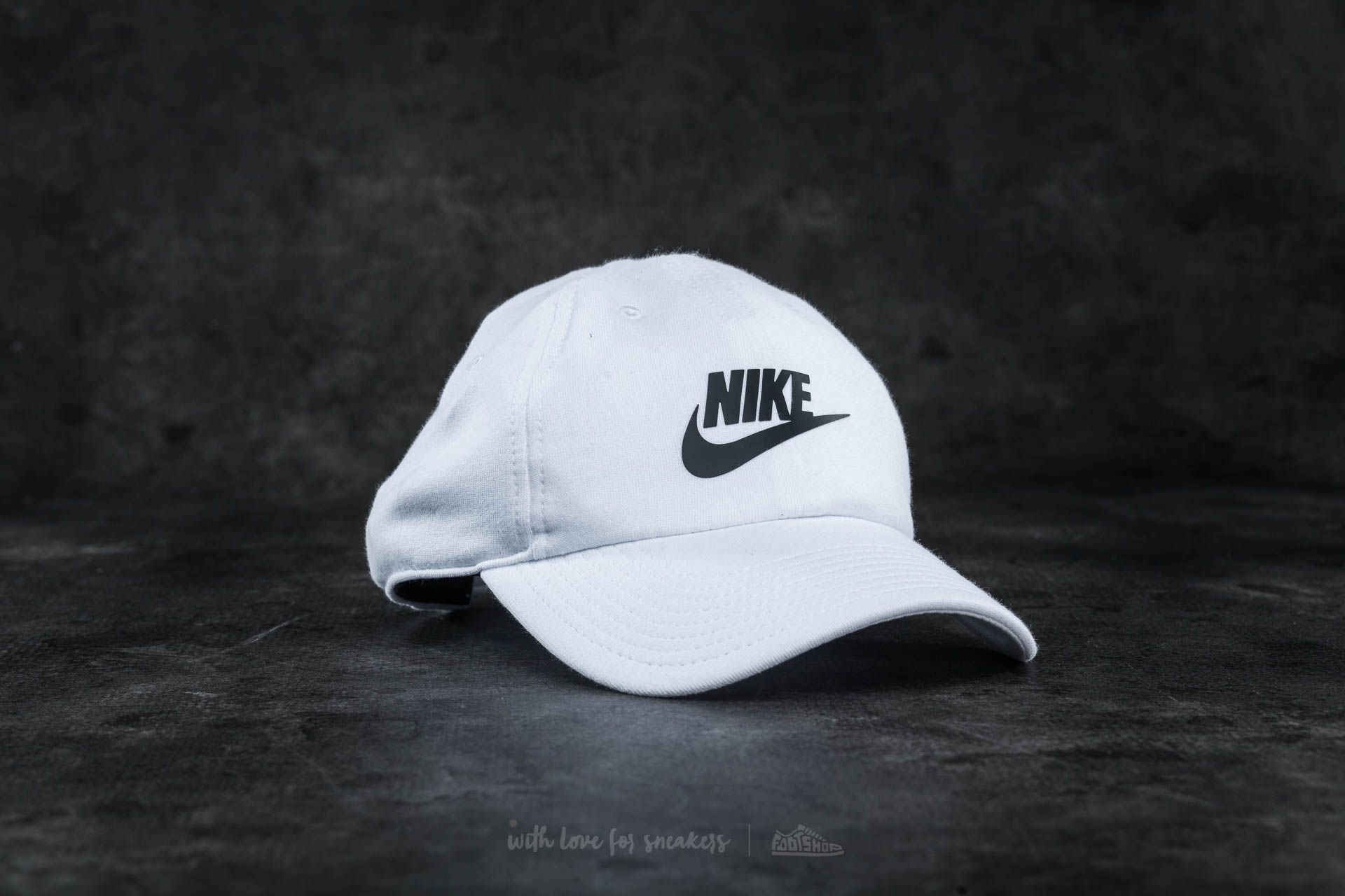 Kšiltovky Nike W Sportswear H86 Cap White/ Black