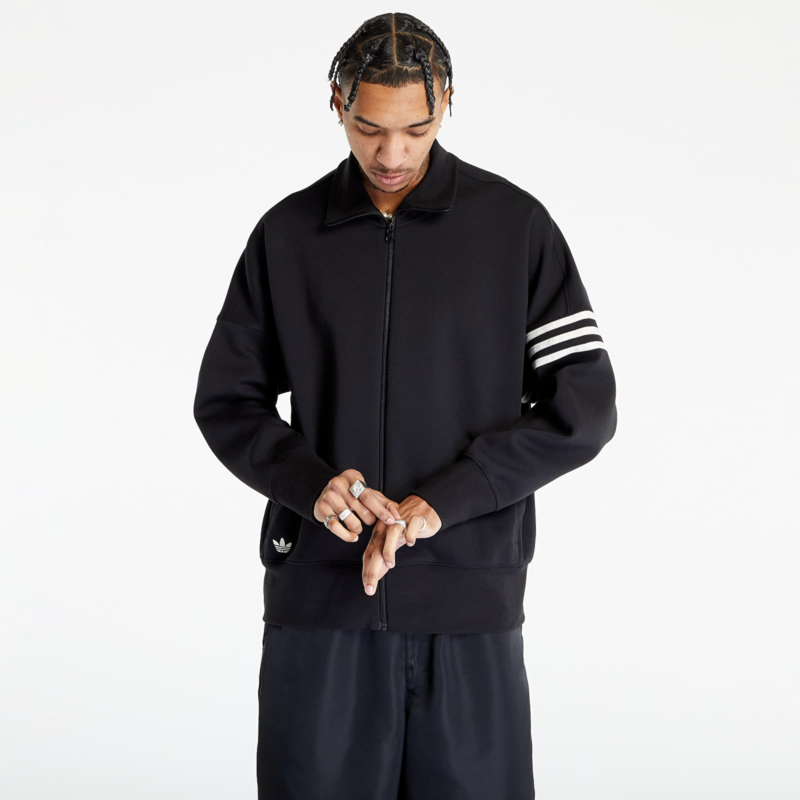 adidas-adicolor-neuclassics-track-top
