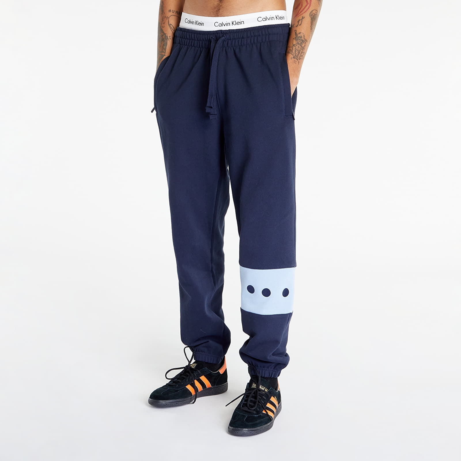 Spodnie adidas RIFTA City Boy Sweatpant Legend Ink