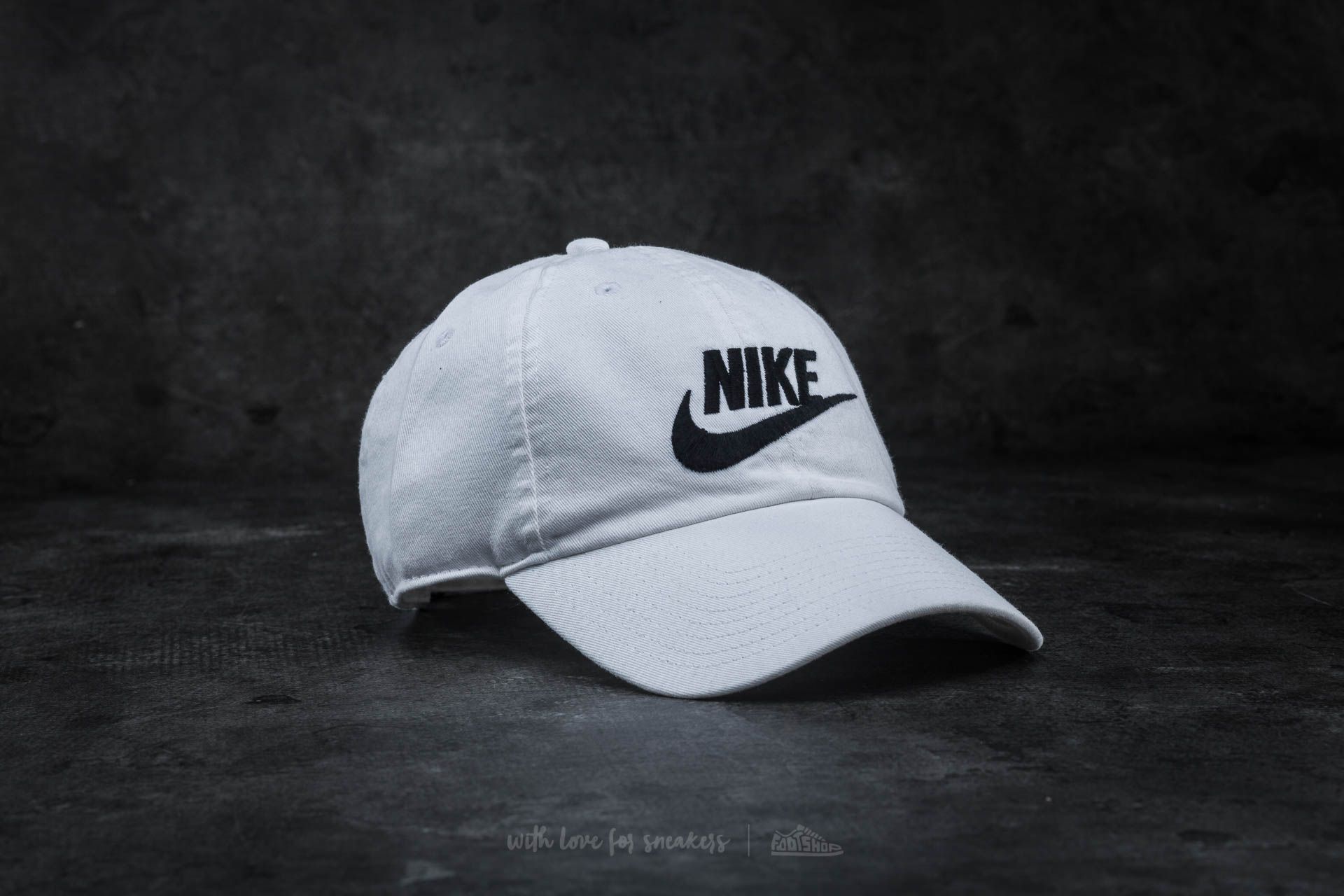 Caps Nike Futura Washed H86 Cap White/ Black