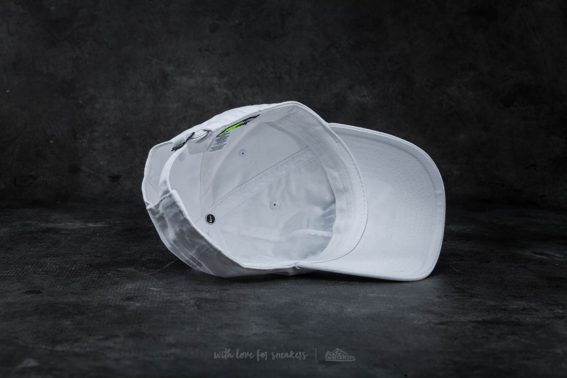 Caps Nike Futura Washed H86 Cap White/ Black