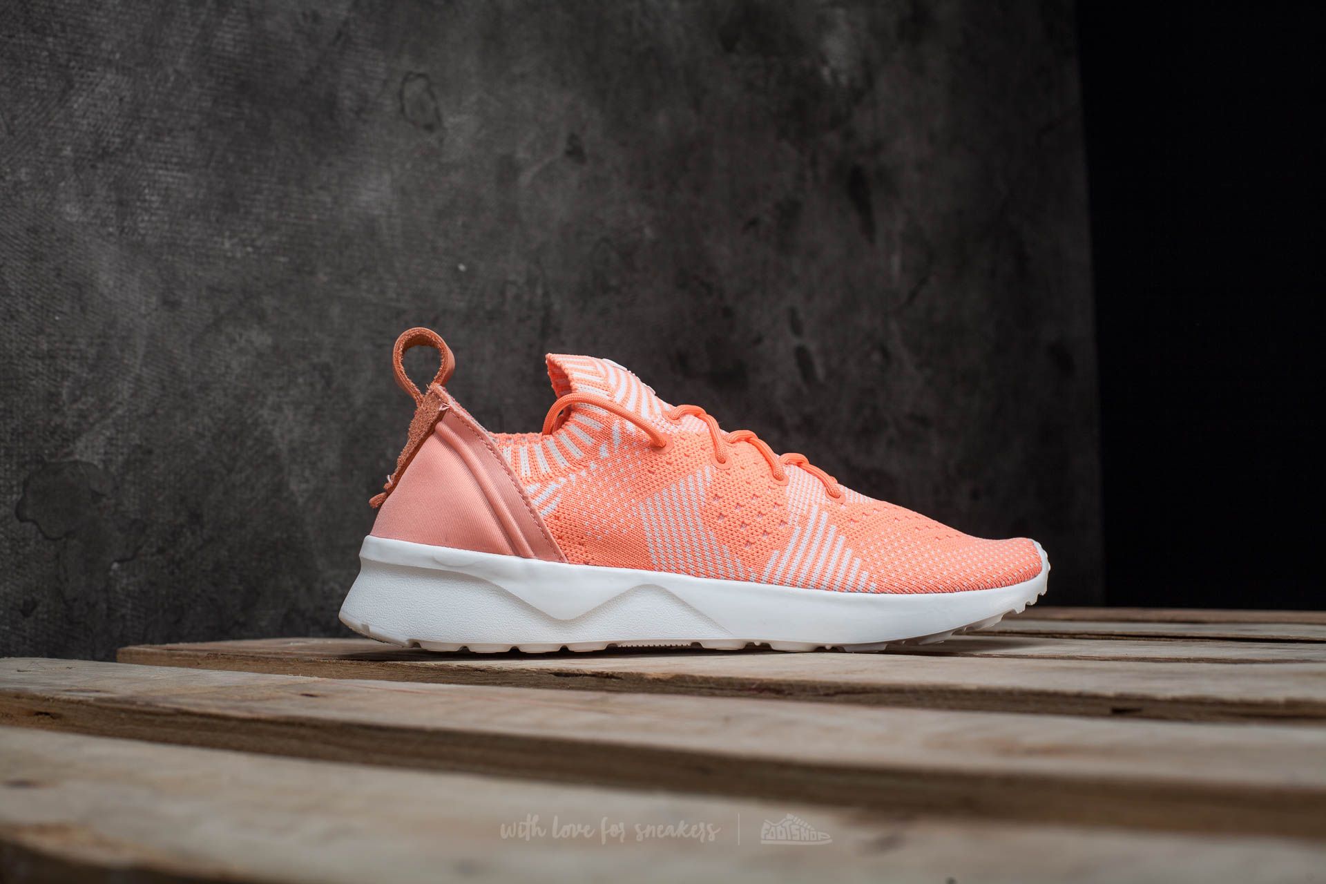 Women's shoes adidas ZX Flux ADV Virtue Primeknit W Sun Glow/ Ftw
