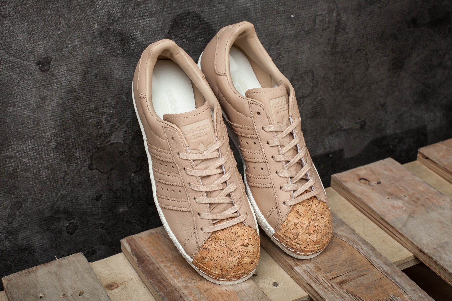 Naisten kengät adidas Superstar Cork W Pale Nude/ Off White