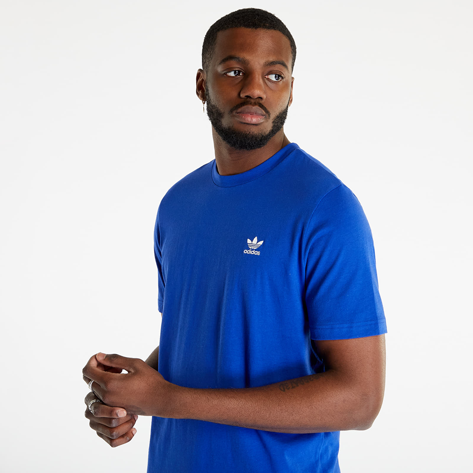 T-shirts adidas Short Essential Tee Footshop Blue | Lucid Semi Sleeve
