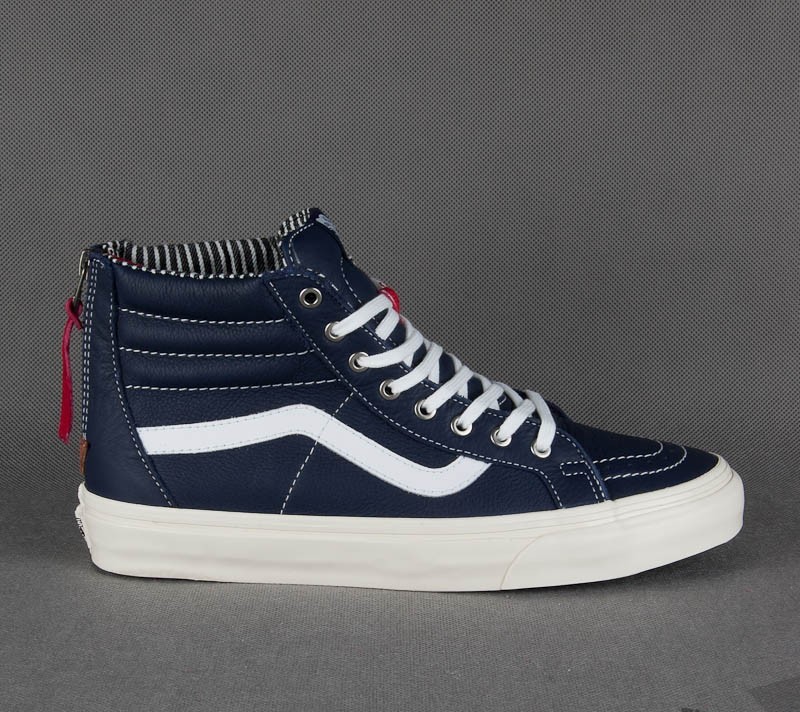 Mens mid tops high tops Vans Sk8 Hi Zip CA Varsity Stripe