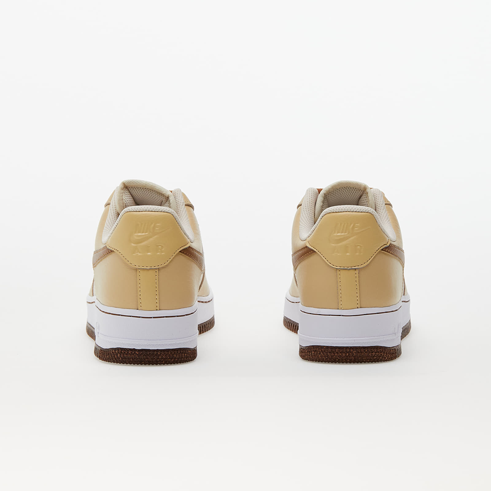 Scarpe uomo Nike Air Force 1 '07 LV8 Pearl White/ Ale Brown-Sesame-White