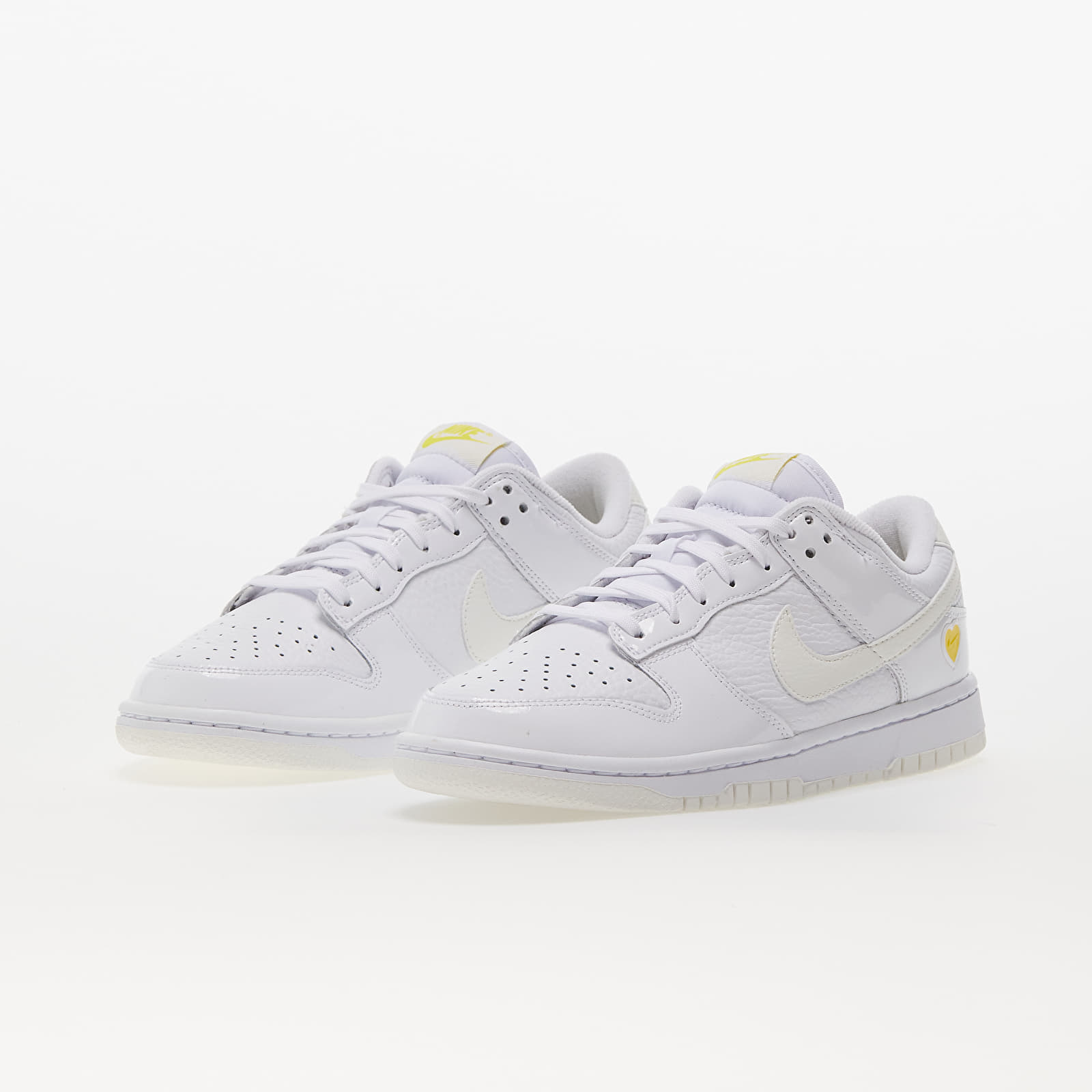 Dámske topánky a tenisky Nike Wmns Dunk Low White/ Sail-Opti Yellow