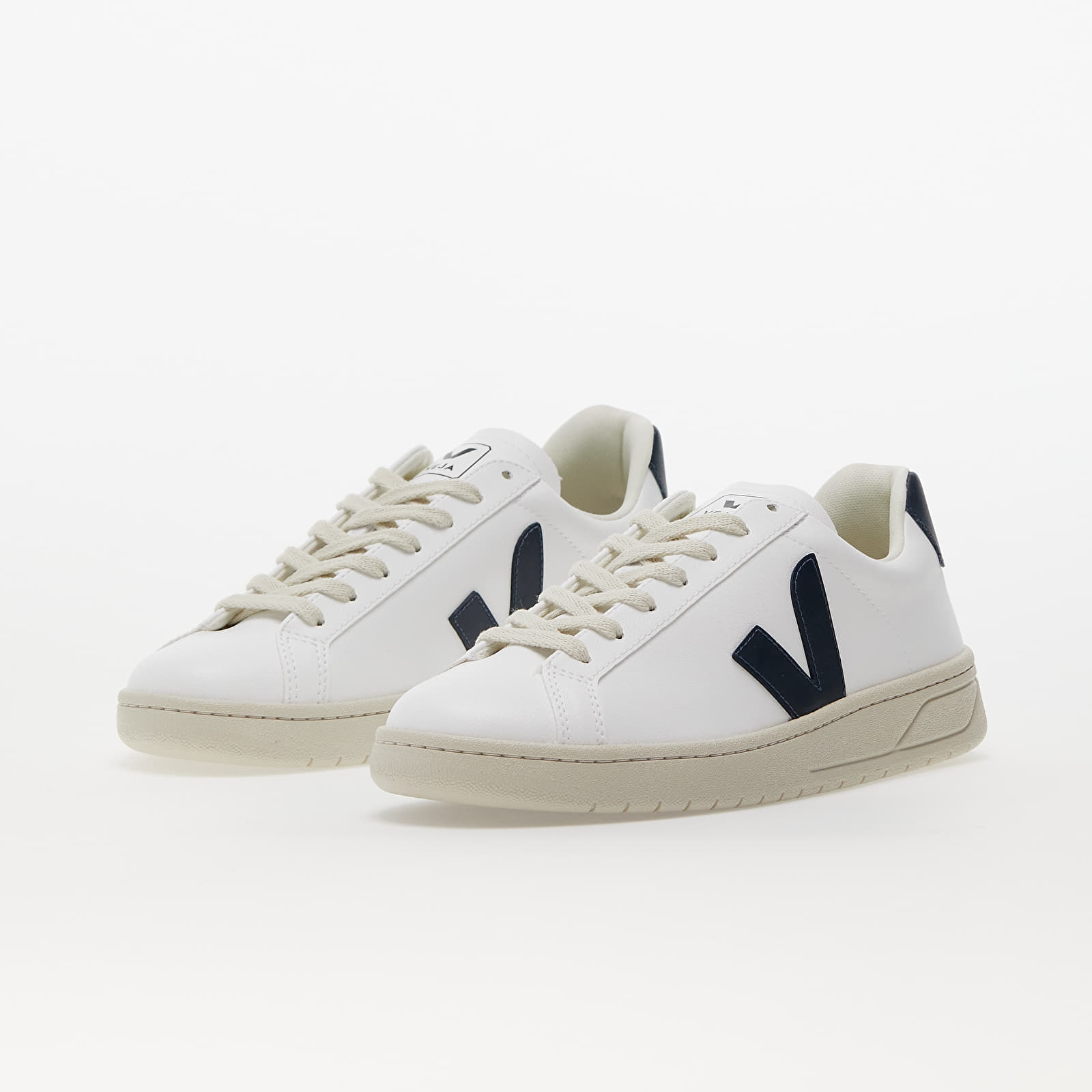 Men's shoes Veja Urca CWL White/ Nautico