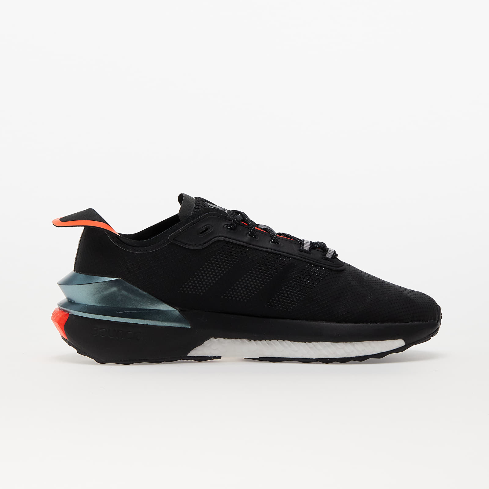 Scarpe uomo adidas Avryn Core Black/ Core Black/ Solid Red