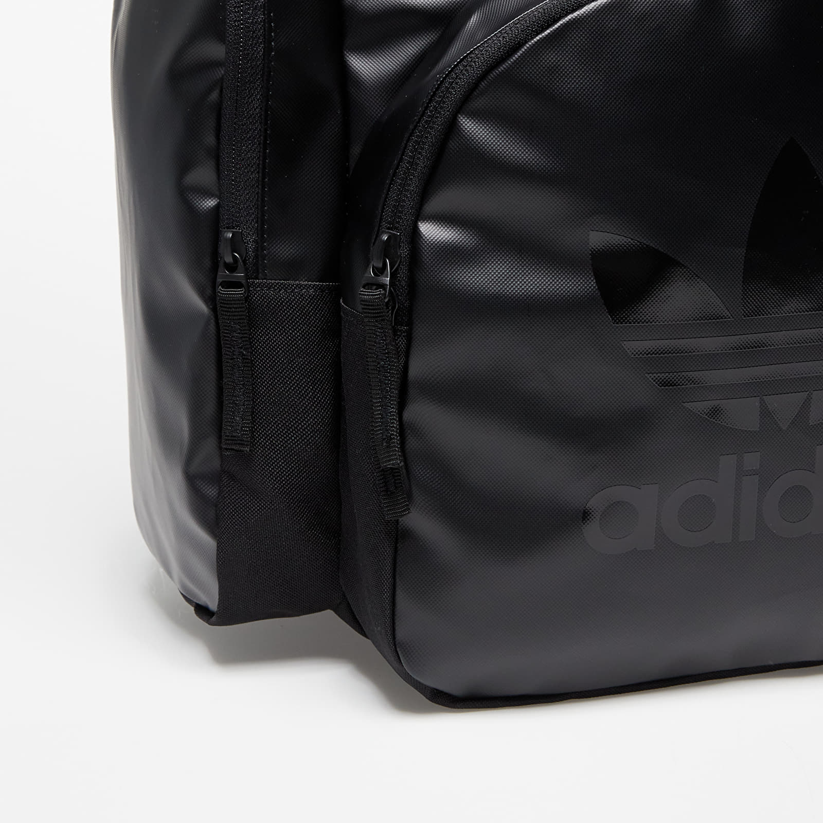 Adidas originals hotsell top loader backpack