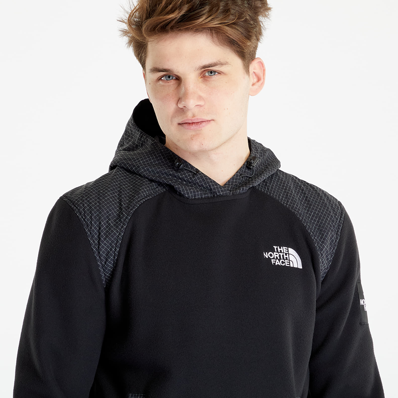 The north face hotsell mittellegi overhead hoodie