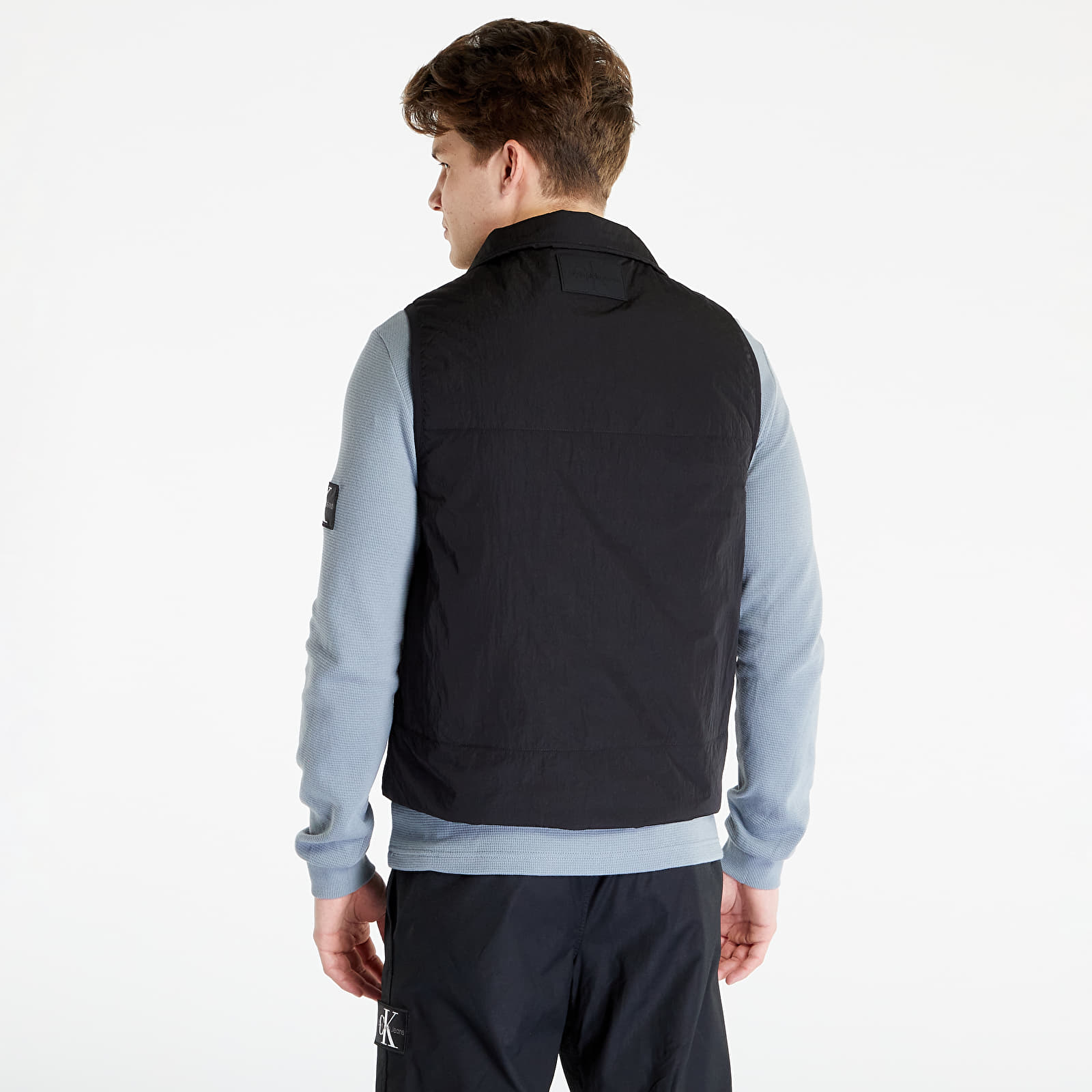 Vesten Calvin Klein Jeans Badge Crinkle Nylon Vest Black