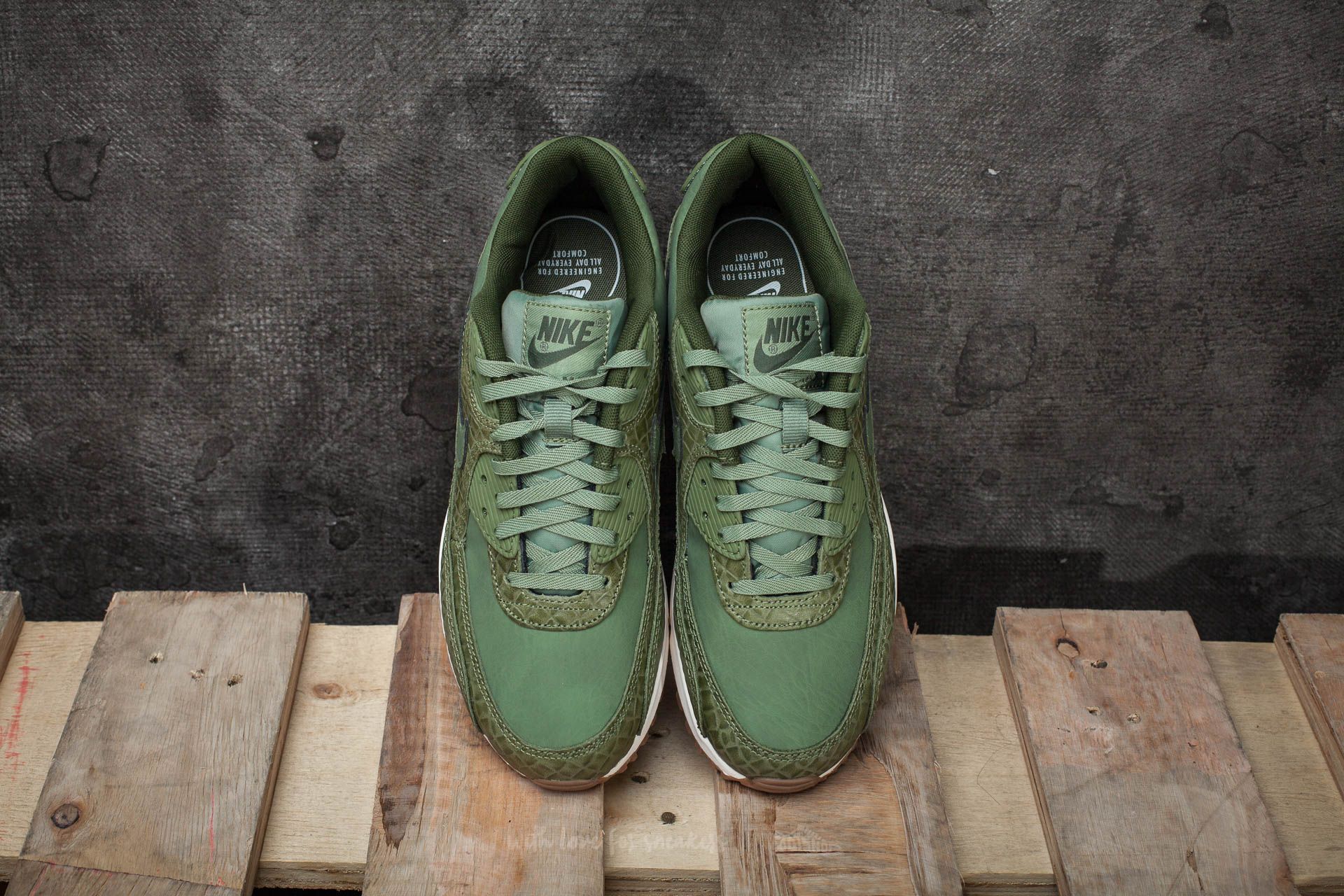 Ženski čevlji Nike Wmns Air Max 90 Premium Palm Green/ Palm Green-Sail