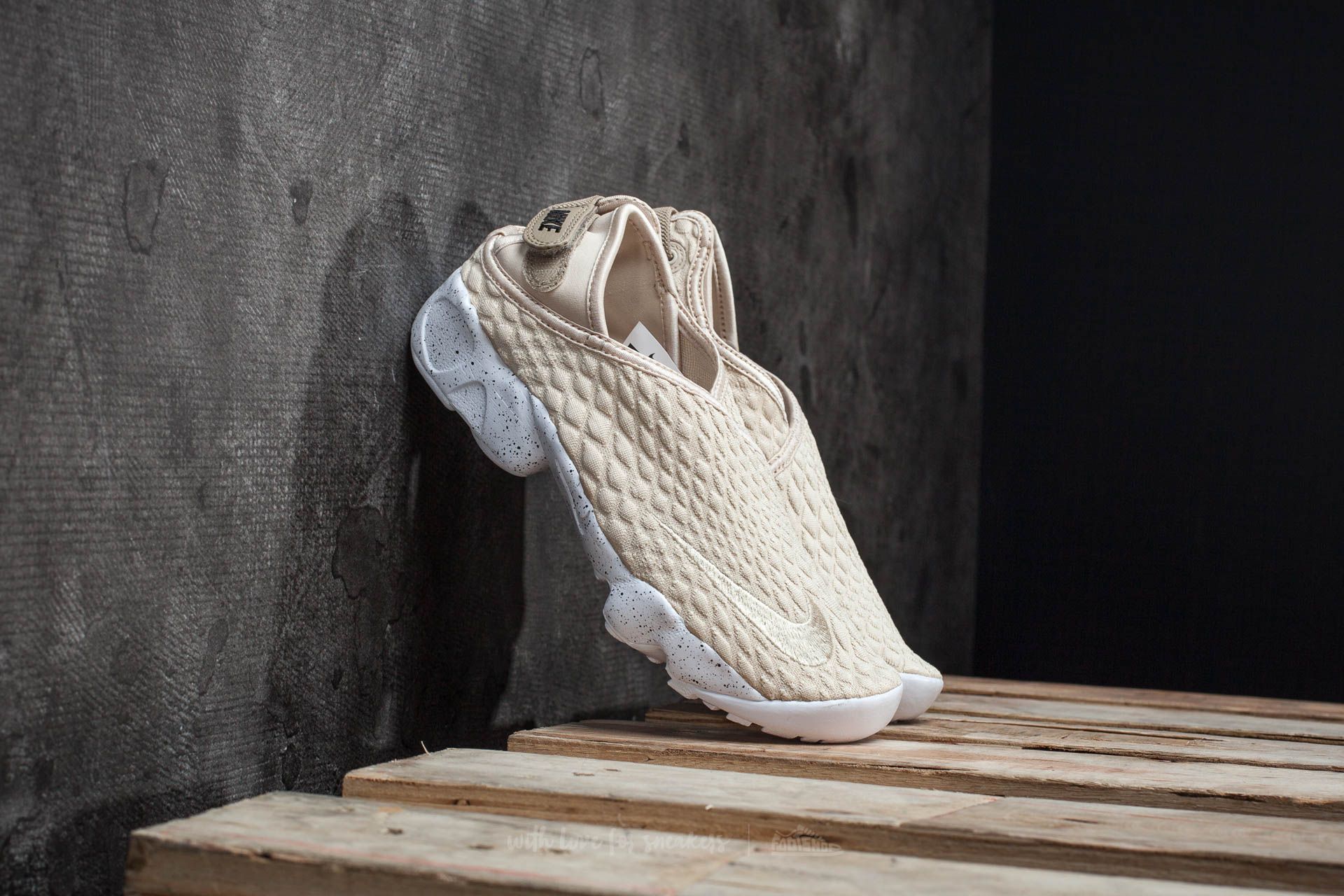 Nike rift wrap se online