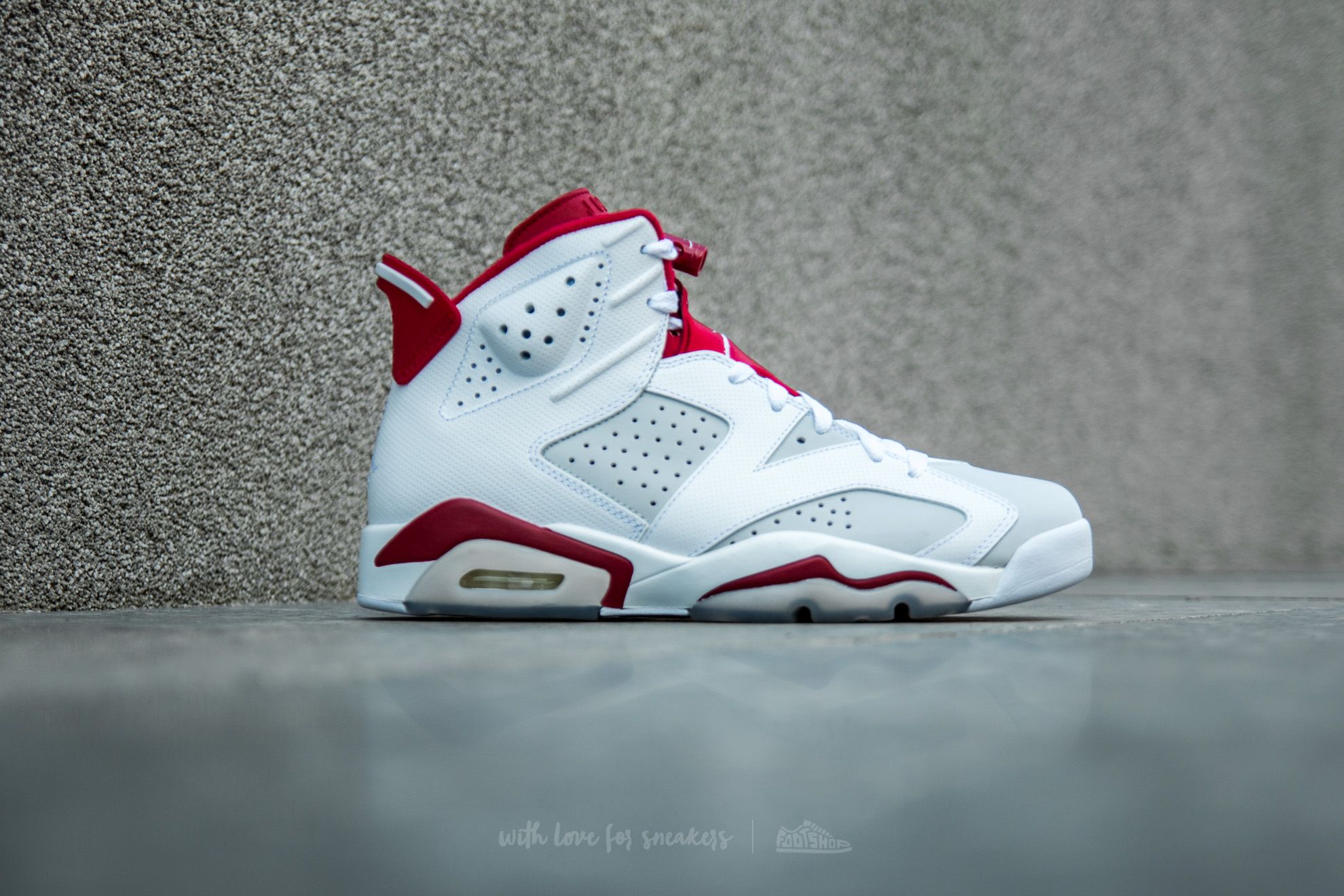 Încălțăminte și sneakerși pentru bărbați Air Jordan 6 Retro White/ Gym Red-Pure Platinum