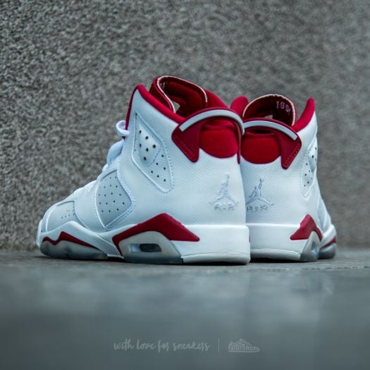 Women s shoes Air Jordan 6 Retro BG White Gym Red Pure Platinum Footshop