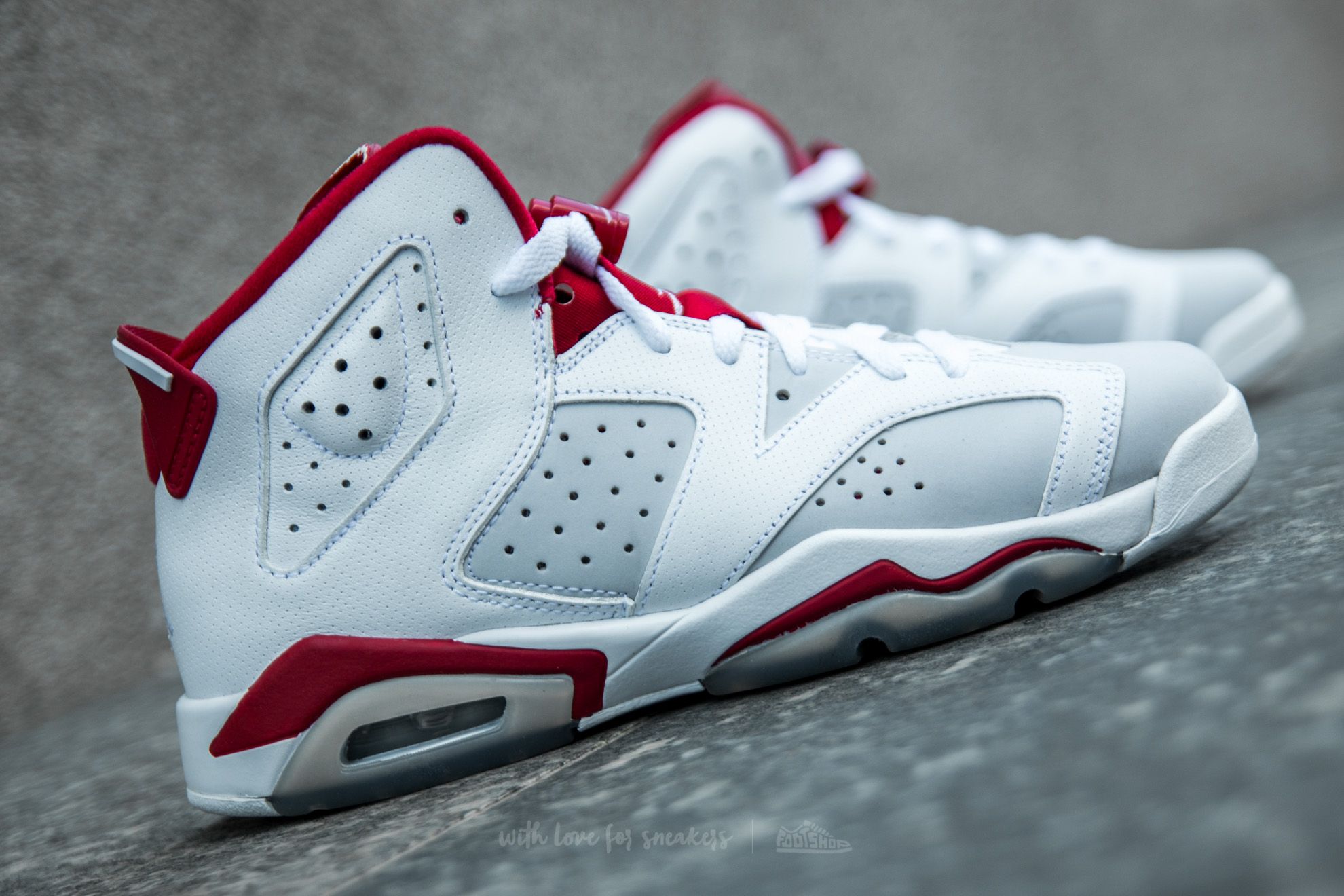 Dámské tenisky a boty Air Jordan 6 Retro BG White/ Gym Red-Pure Platinum