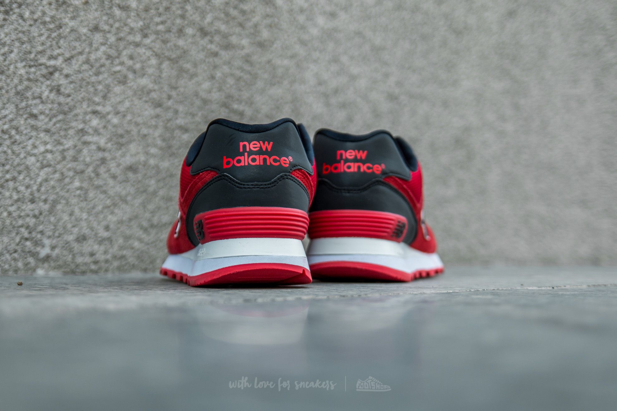 Scarpe uomo New Balance 574 Red